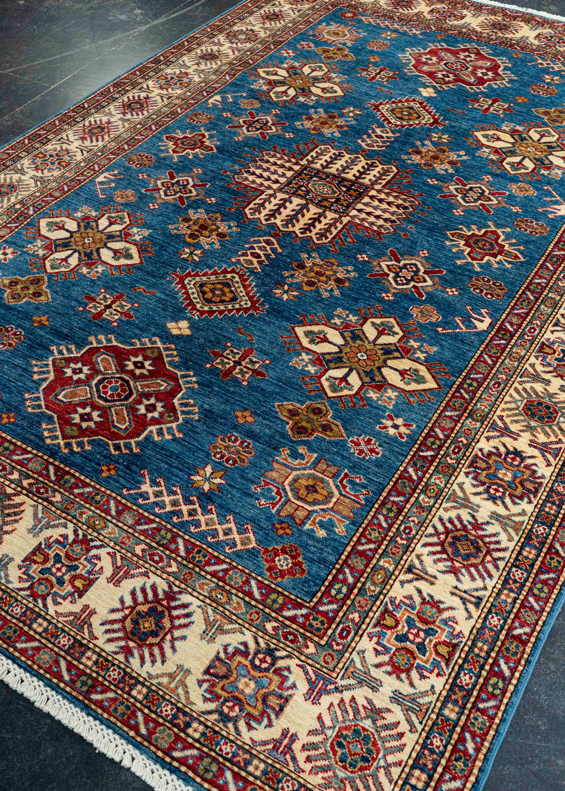 Oriental Handmade Rug  6'1" x 9'1" #22884