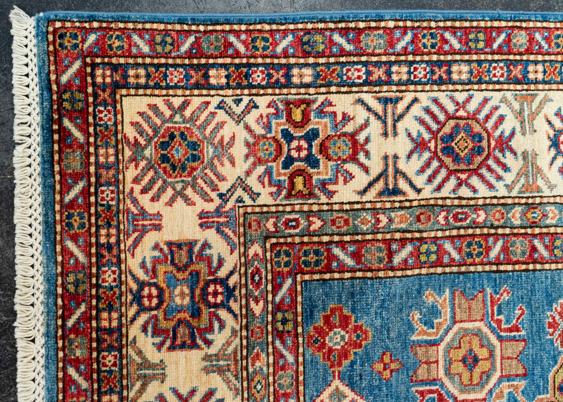 Oriental Handmade Rug  6'1" x 9'1" #22884