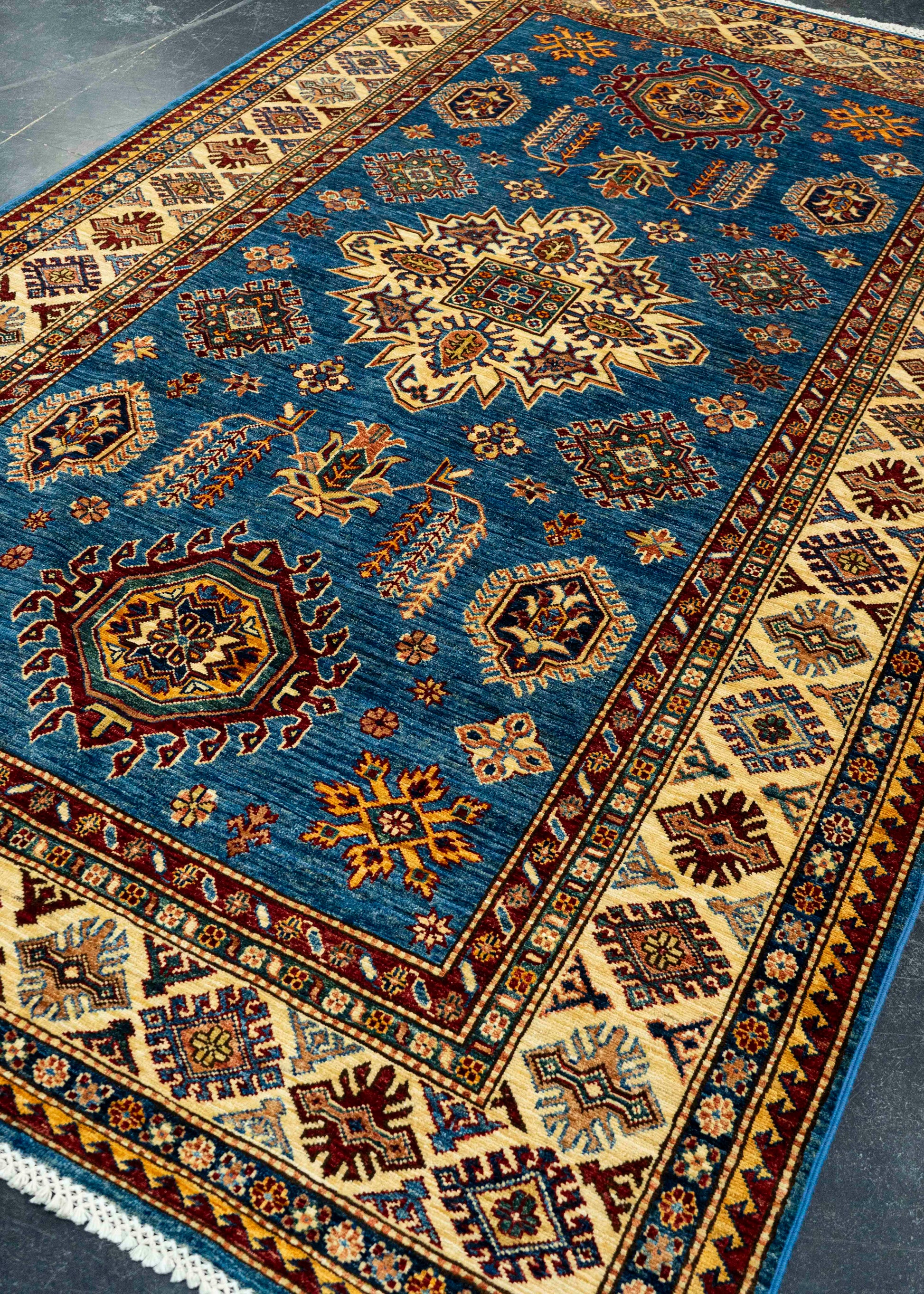 Oriental Handmade Rug  5'9" x 9'2" #22878