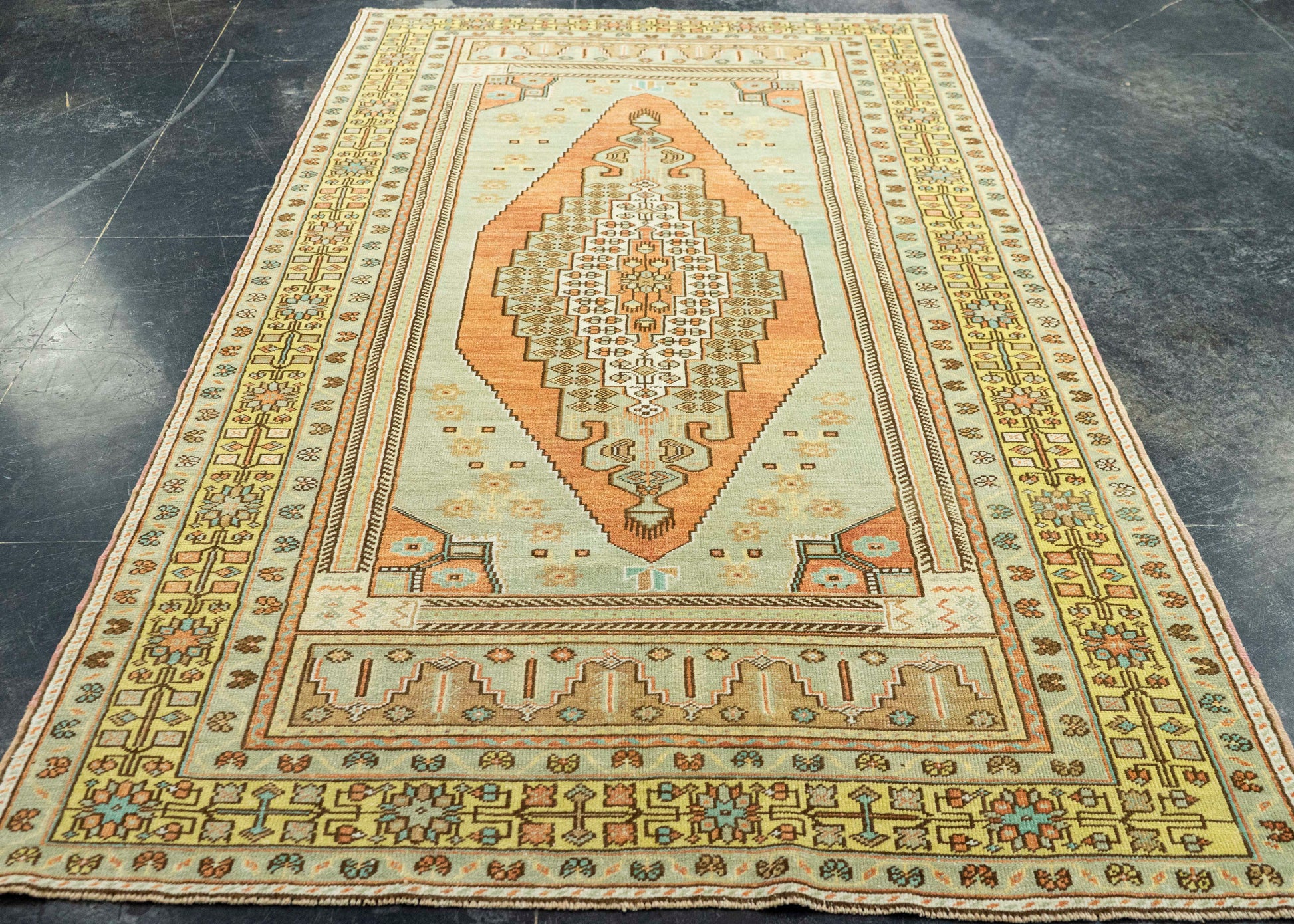 Turkish Vintage Rug 5'1" x 9'2" #22902