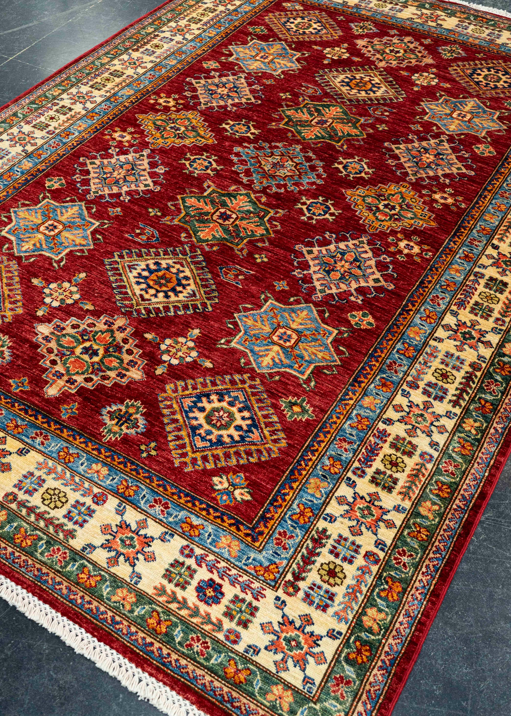 Oriental Handmade Rug  5'9" x 8'1" #22863
