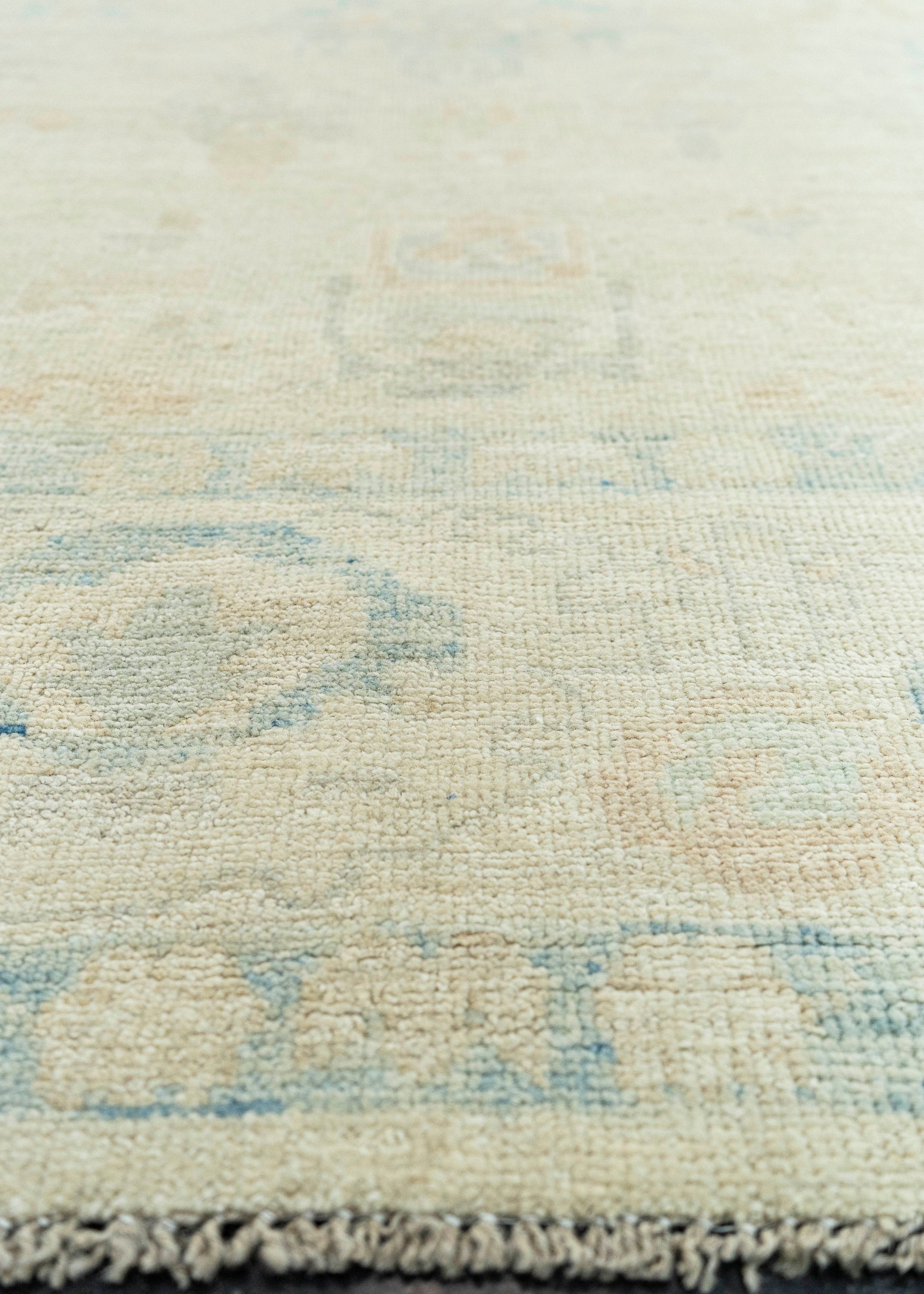 Oushak Rug 6'1" x 8'10" #22691