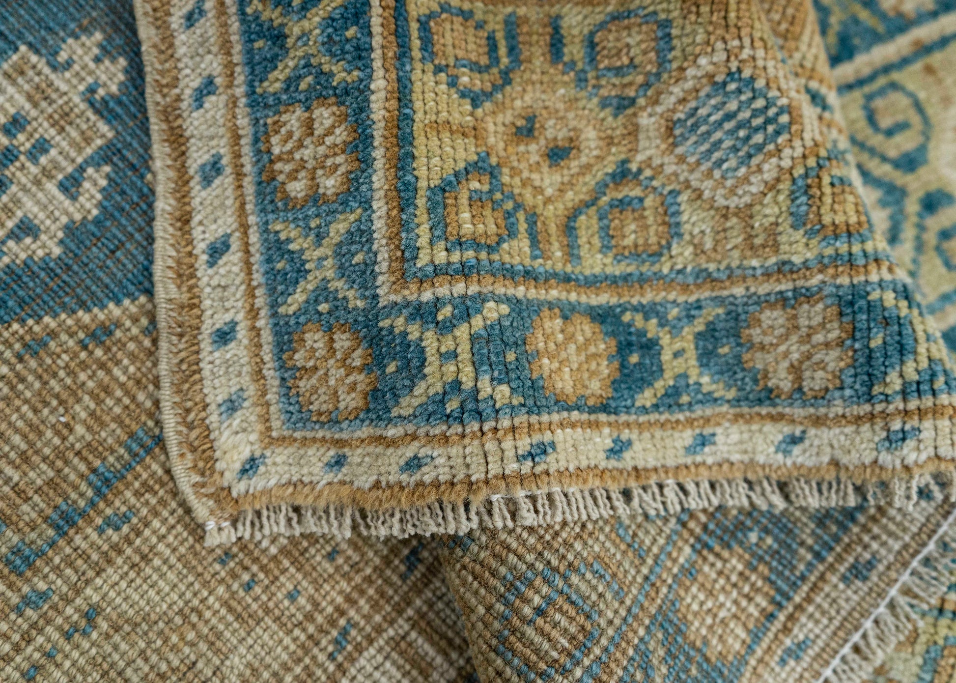 Turkish Vintage Rug 3'6" x 6'4" #20835