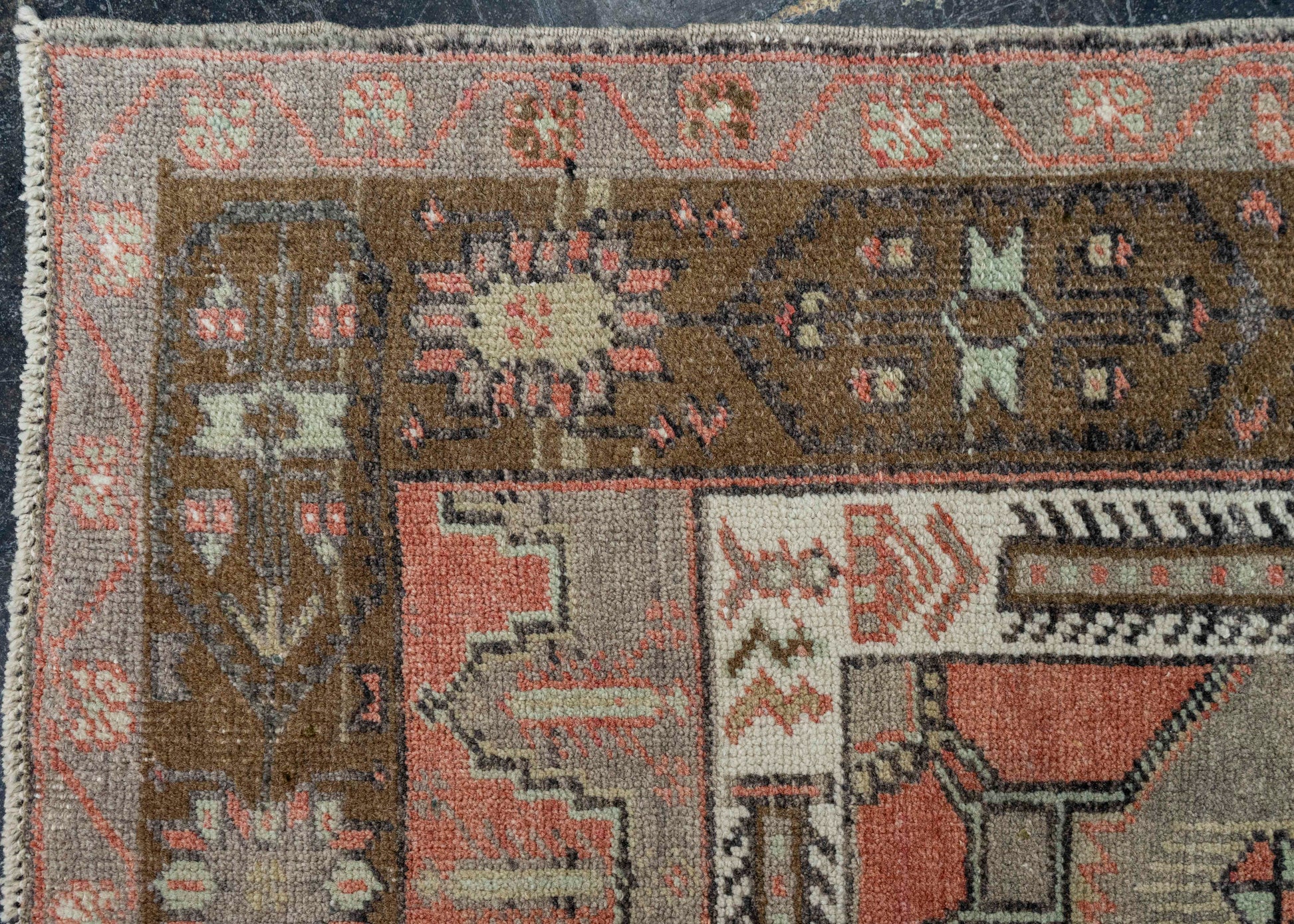Turkish Vintage Rug 3'2" x 6'8" #20691
