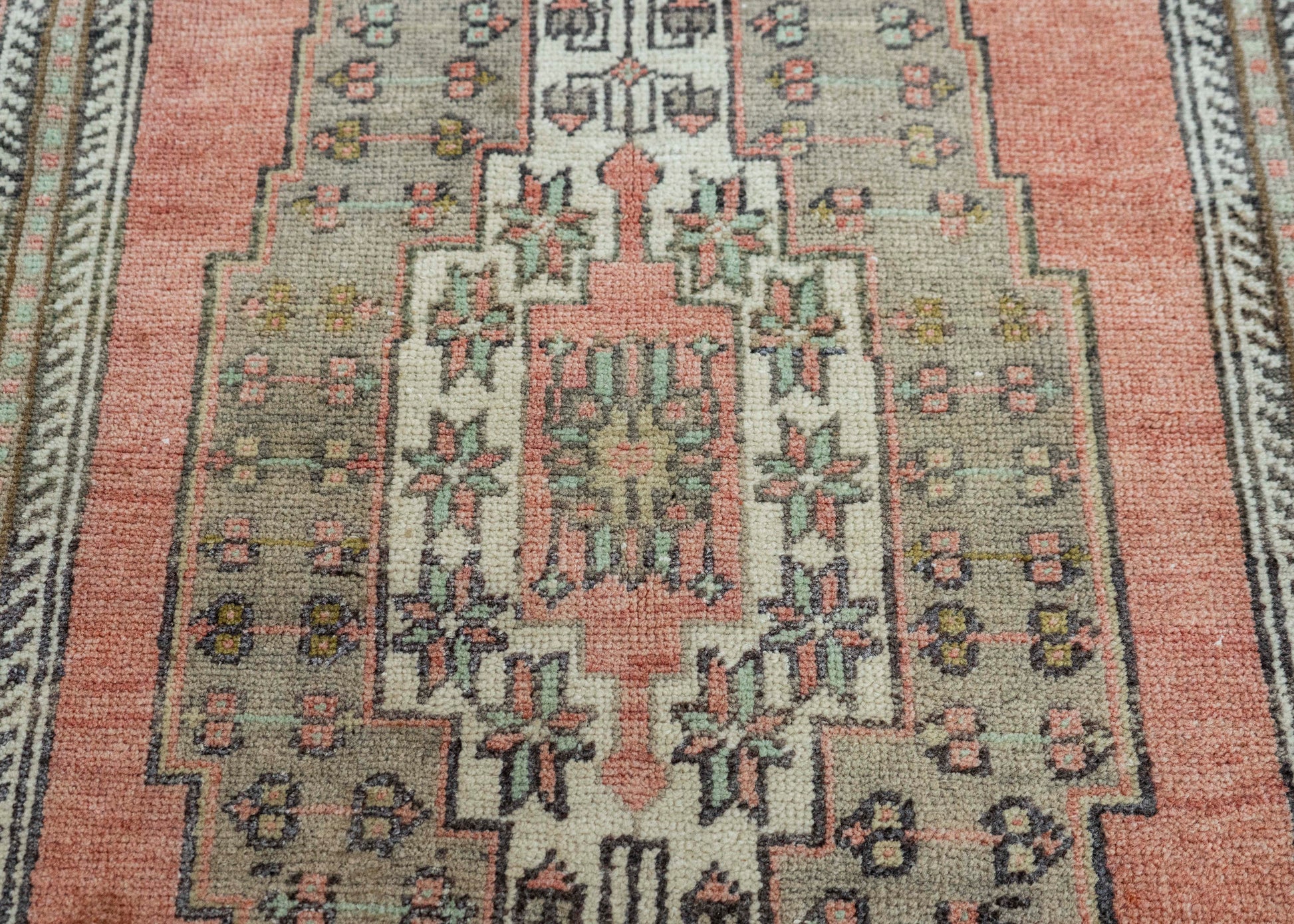 Turkish Vintage Rug 3'2" x 6'8" #20691