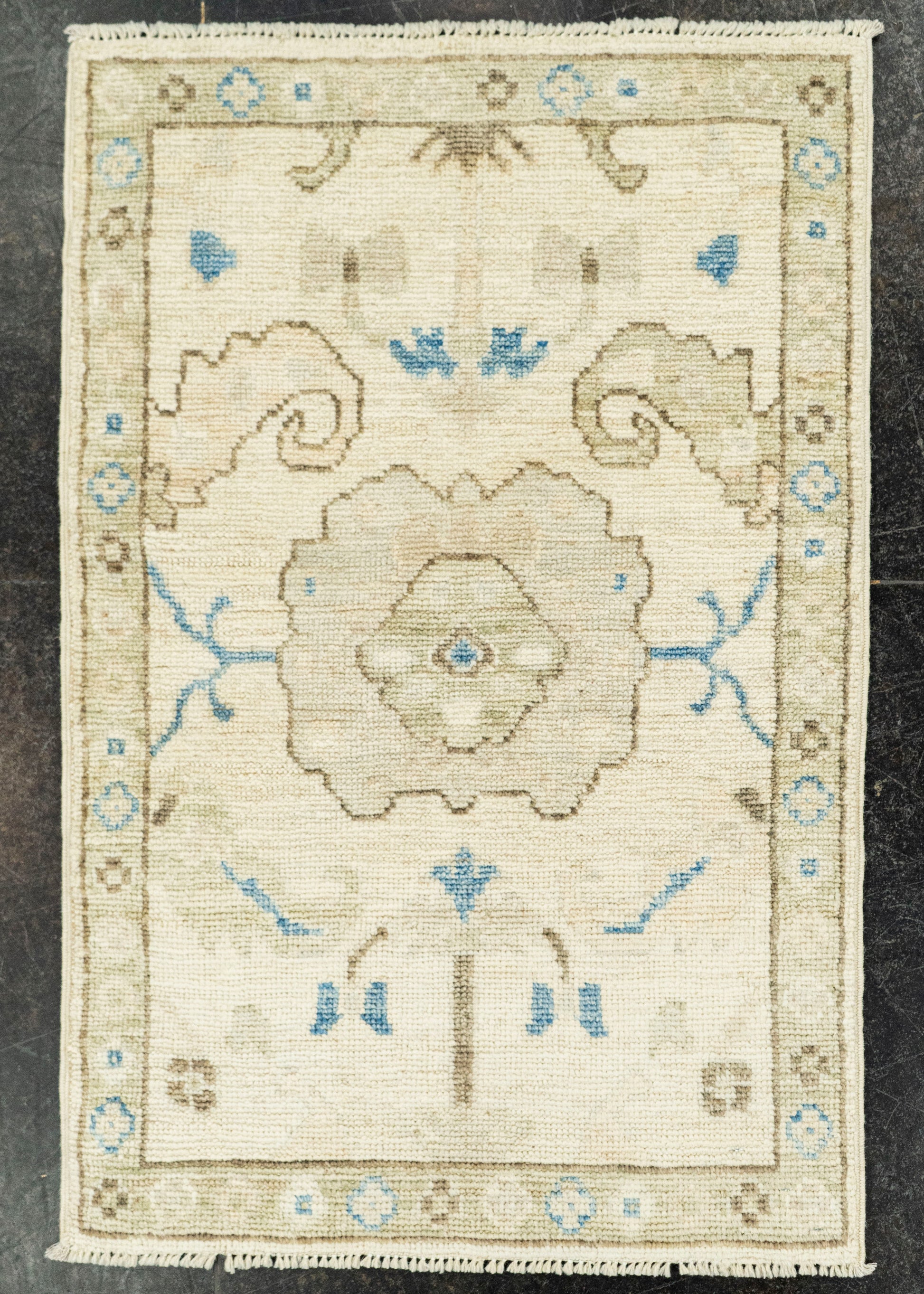 Oushak Rug 1'11" x 2'11" #23622