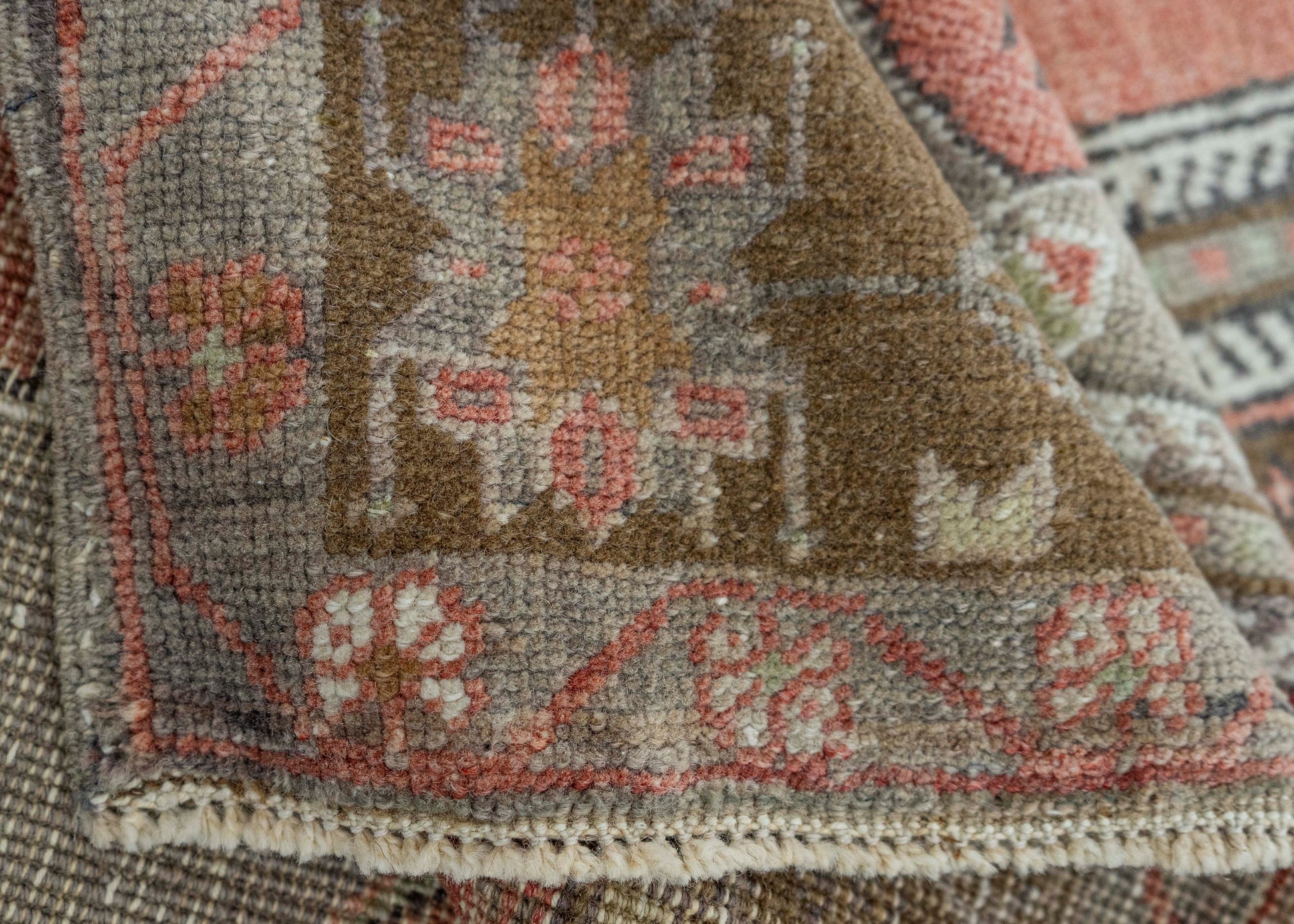 Turkish Vintage Rug 3'2" x 6'8" #20691