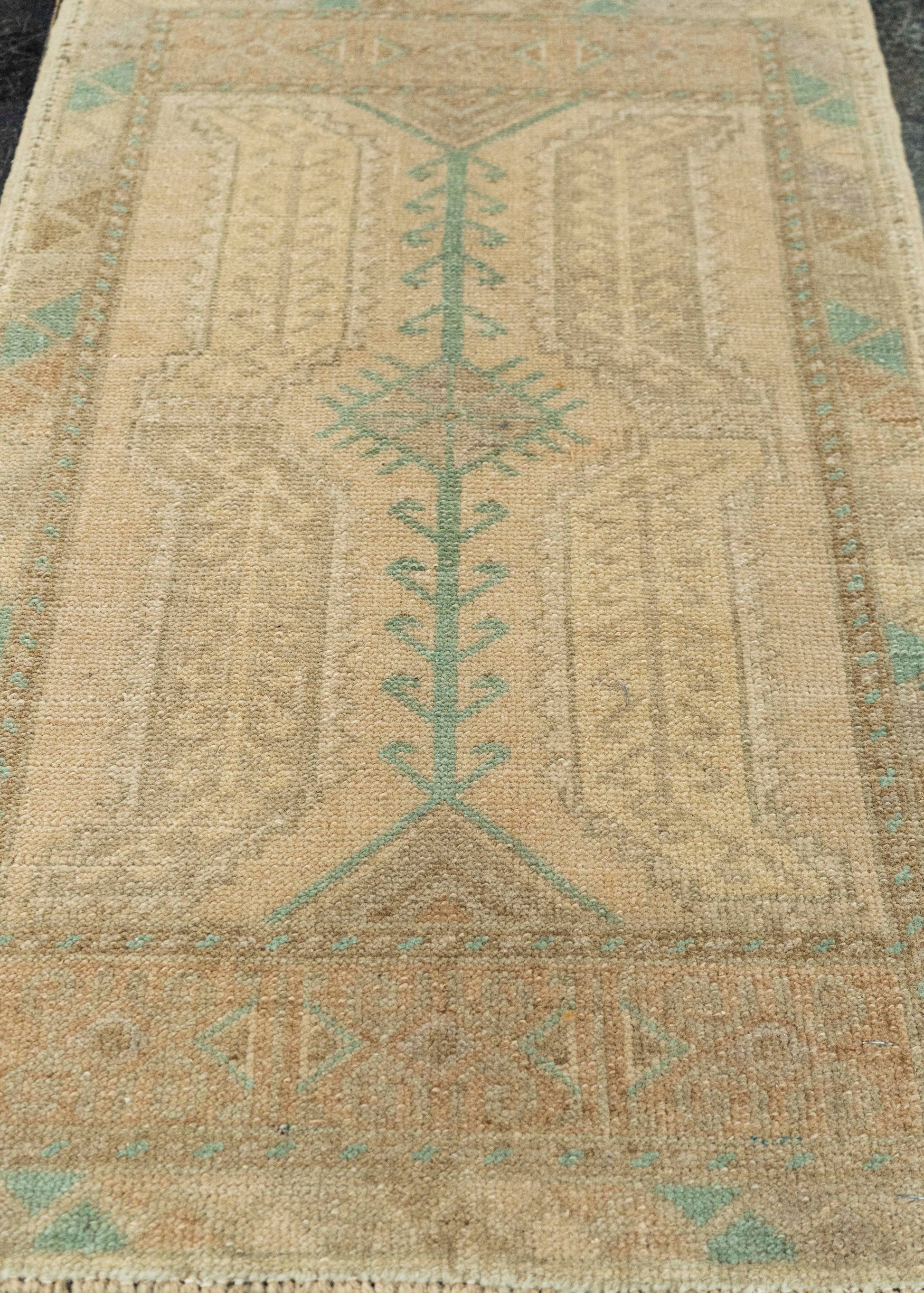 Turkish Yastik Rug  1'9" x  2'8" #23654