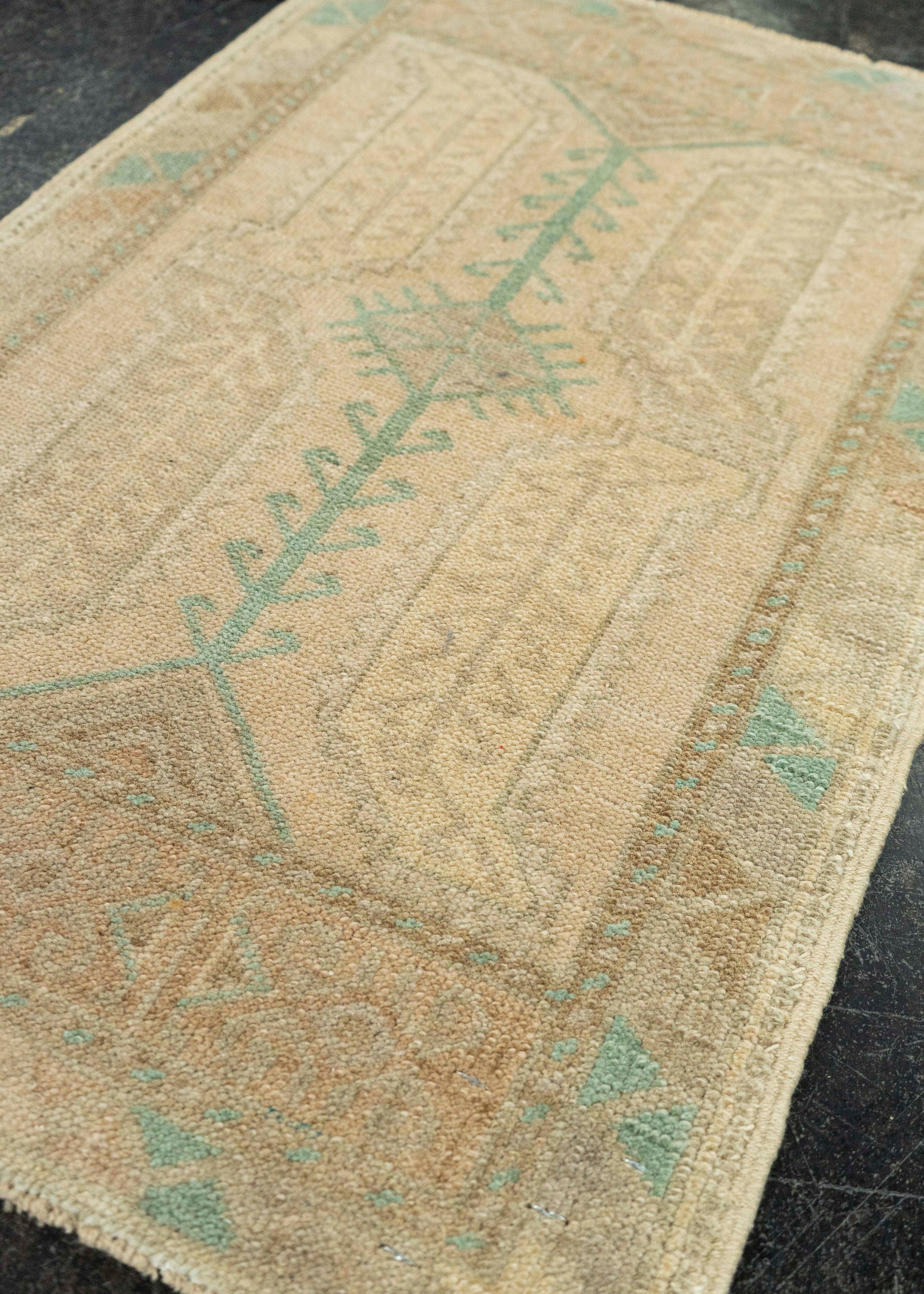 Turkish Yastik Rug  1'9" x  2'8" #23654
