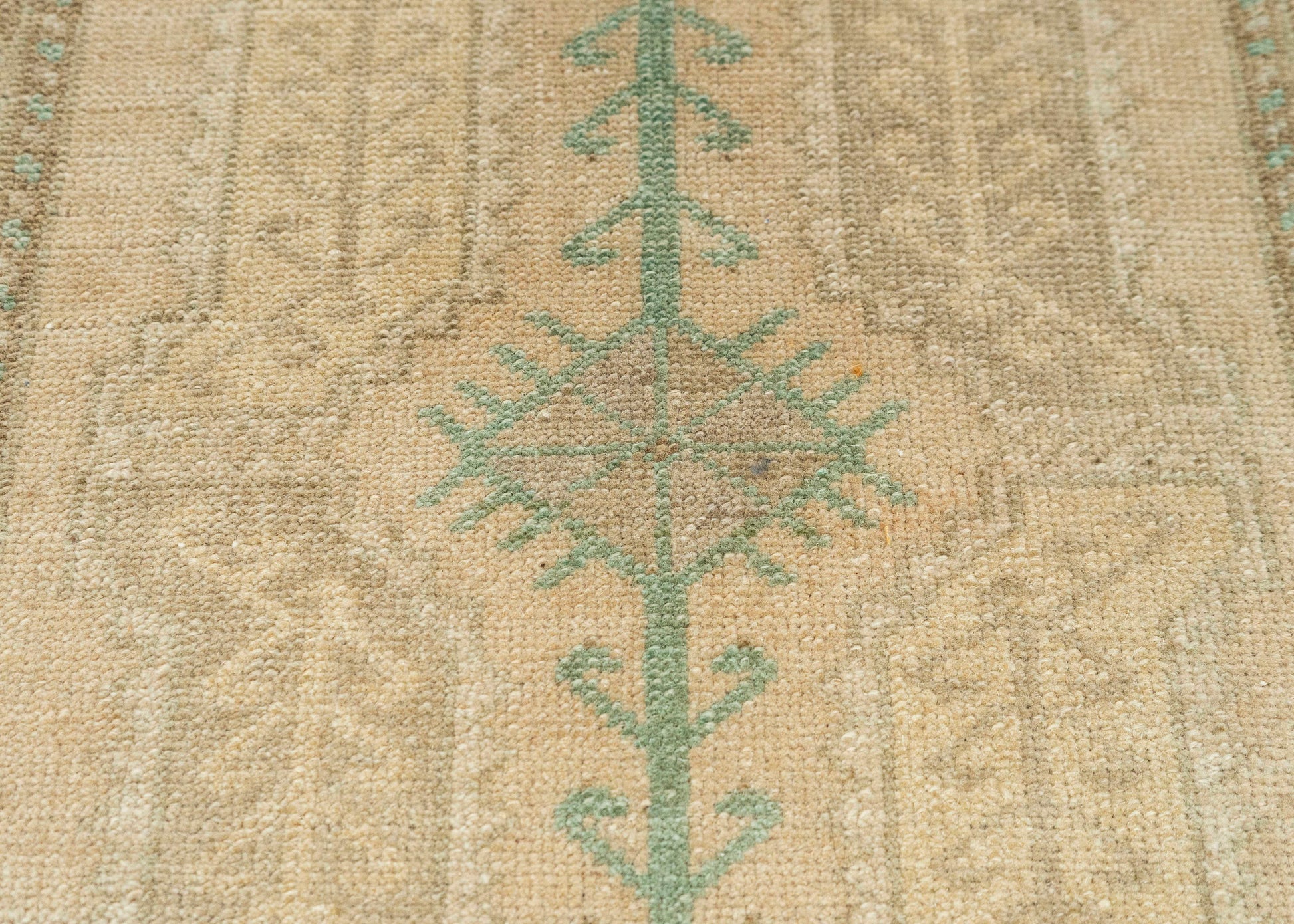Turkish Yastik Rug  1'9" x  2'8" #23654