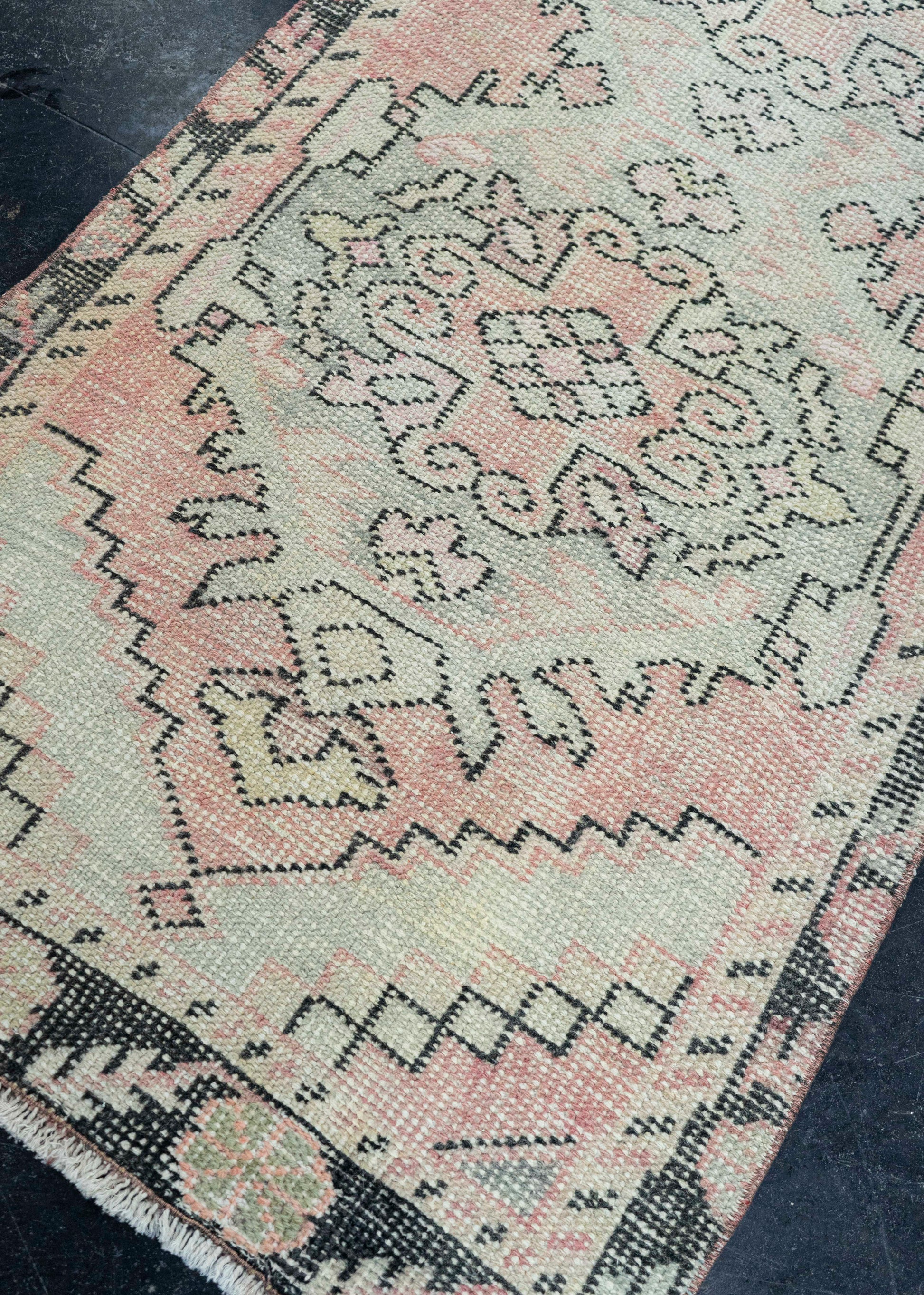 Turkish Vintage Rug 2'7" x 9'7" #19814