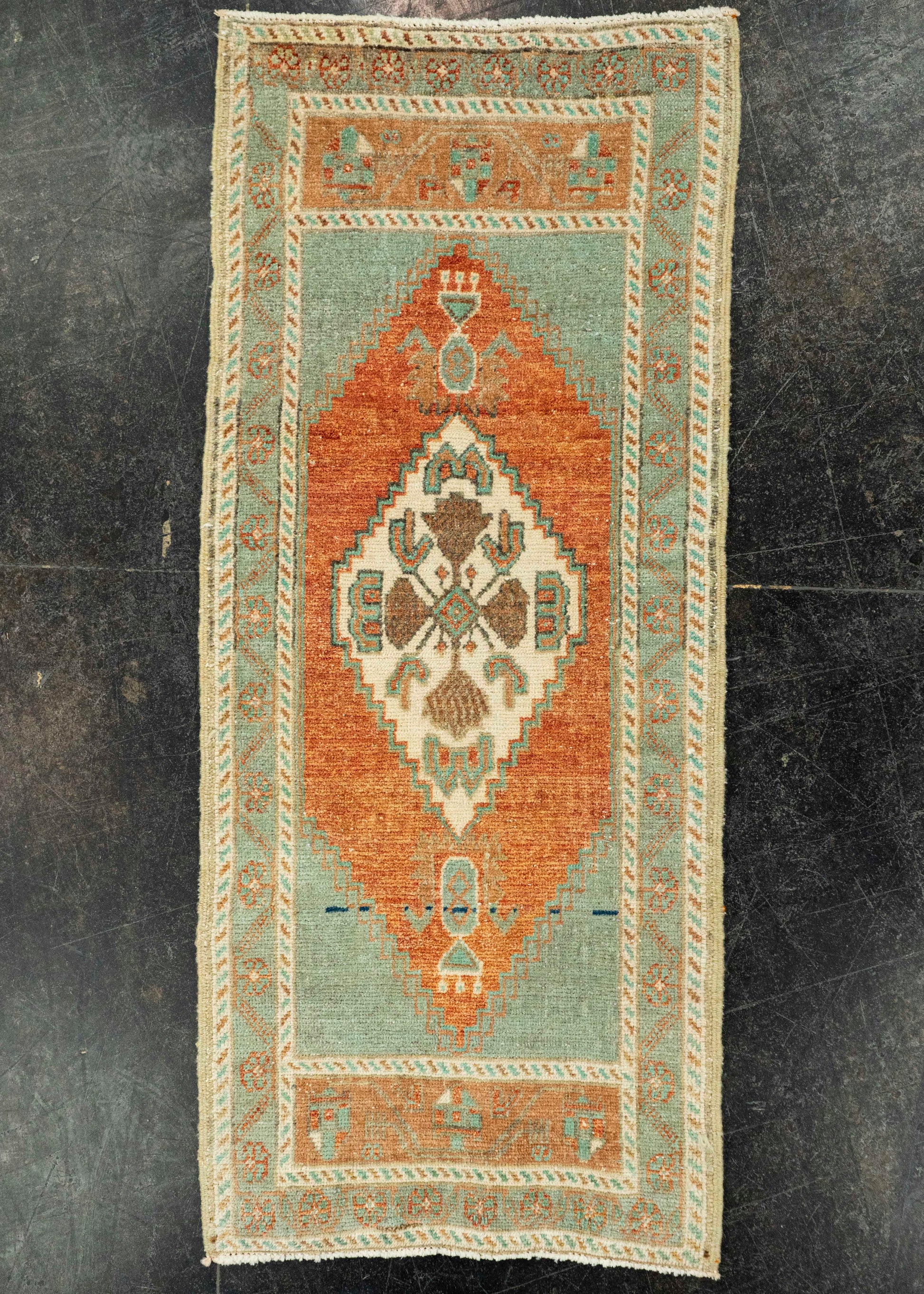 Turkish Yastik Rug  1'6" x  3'6" #23648