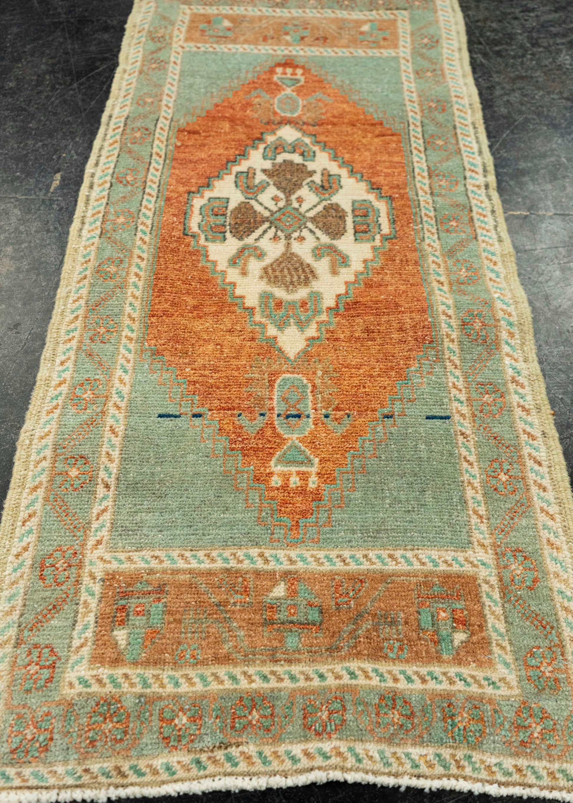 Turkish Yastik Rug  1'6" x  3'6" #23648