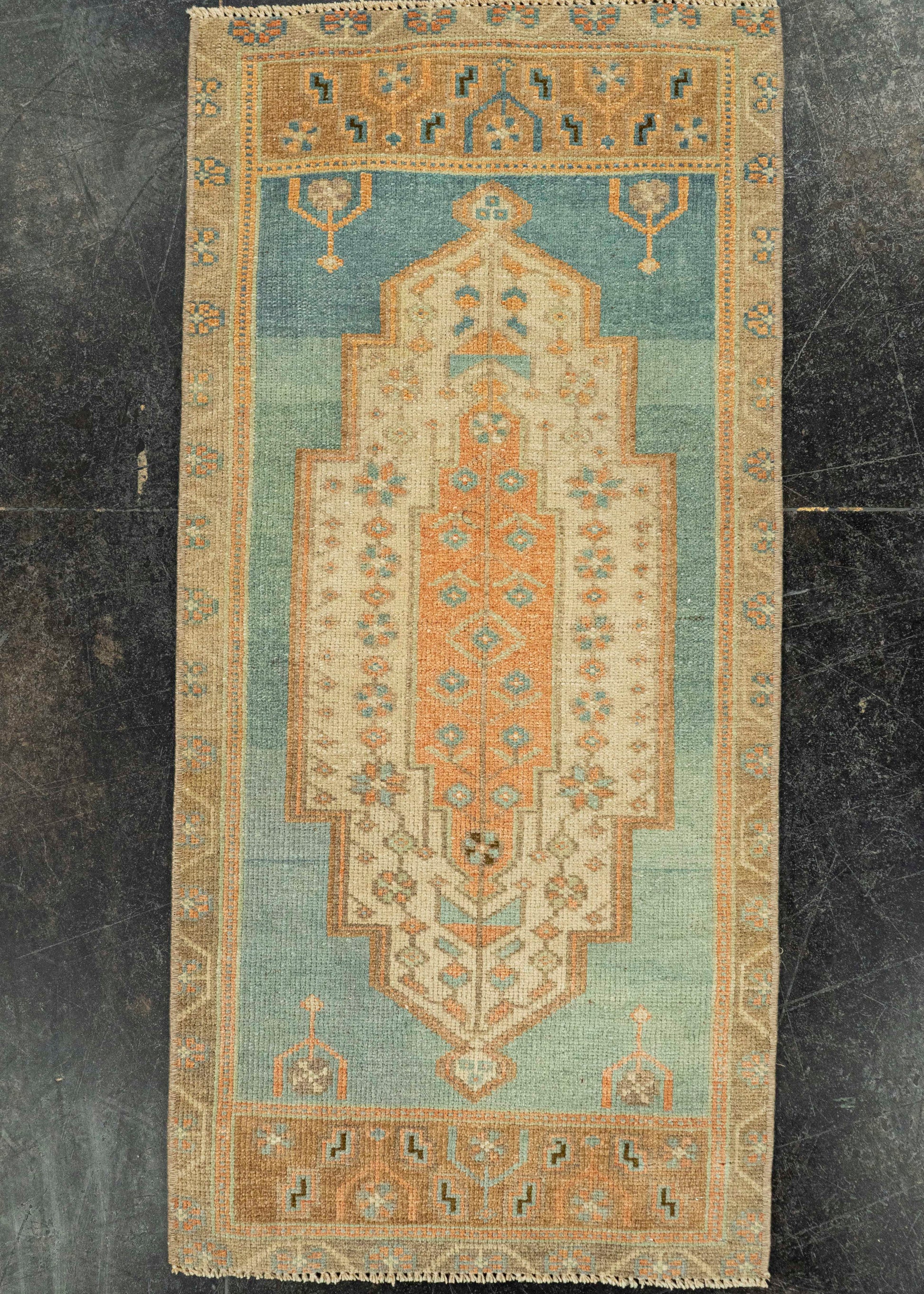 Turkish Yastik Rug  1'6" x  3'2" #23645