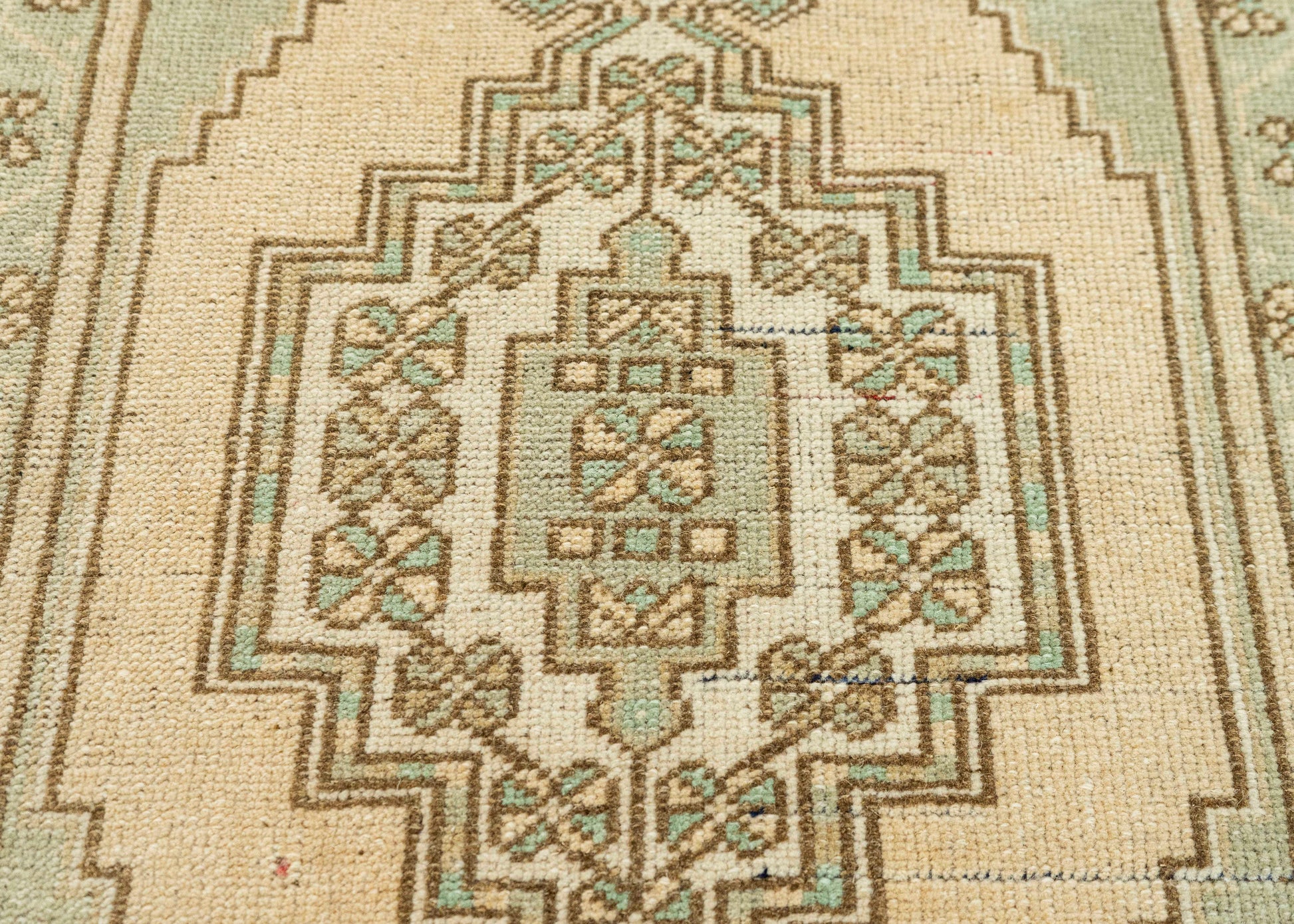 Turkish Yastik Rug  1'9" x  3'4" #23644