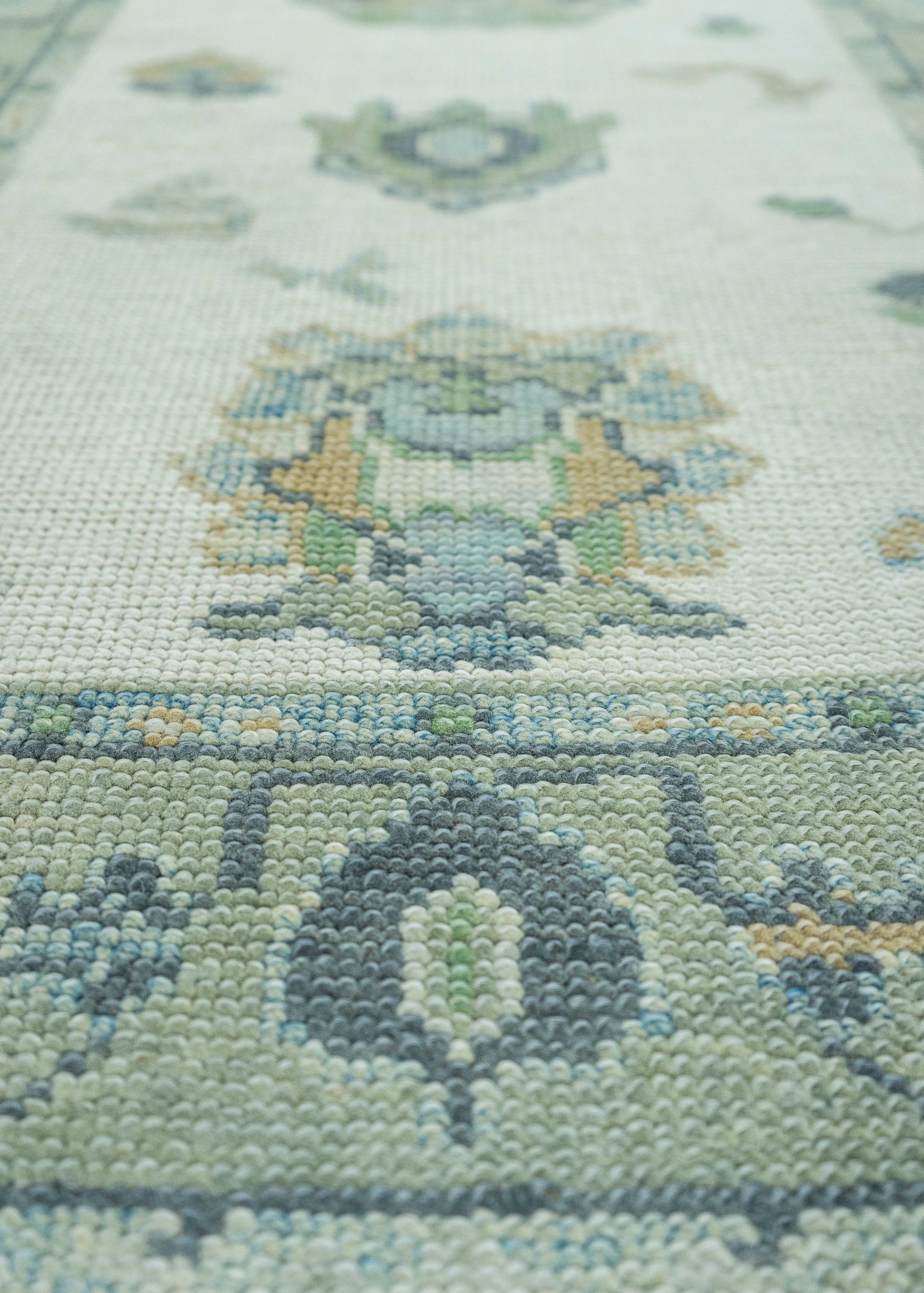 Turkish Oushak Rug 2'9"x 7'10" #19130