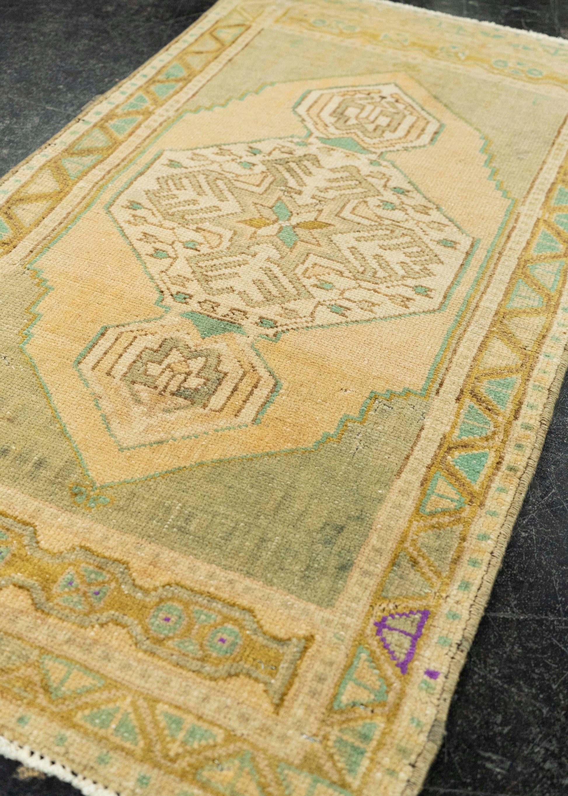 Turkish Yastik Rug  1'8" x  3'0" #23630
