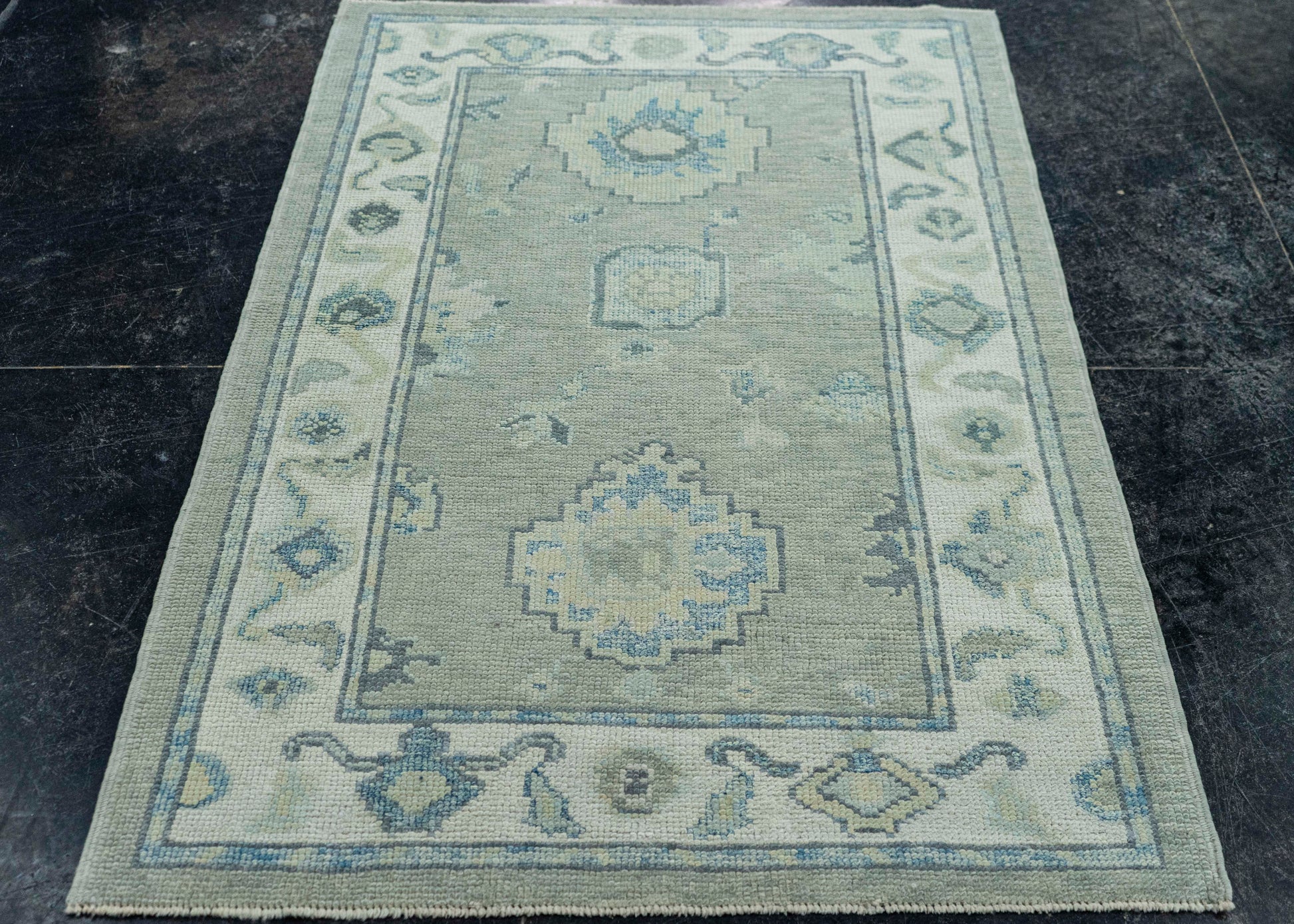 Turkish Oushak Rug 3'3"x 5' #19094