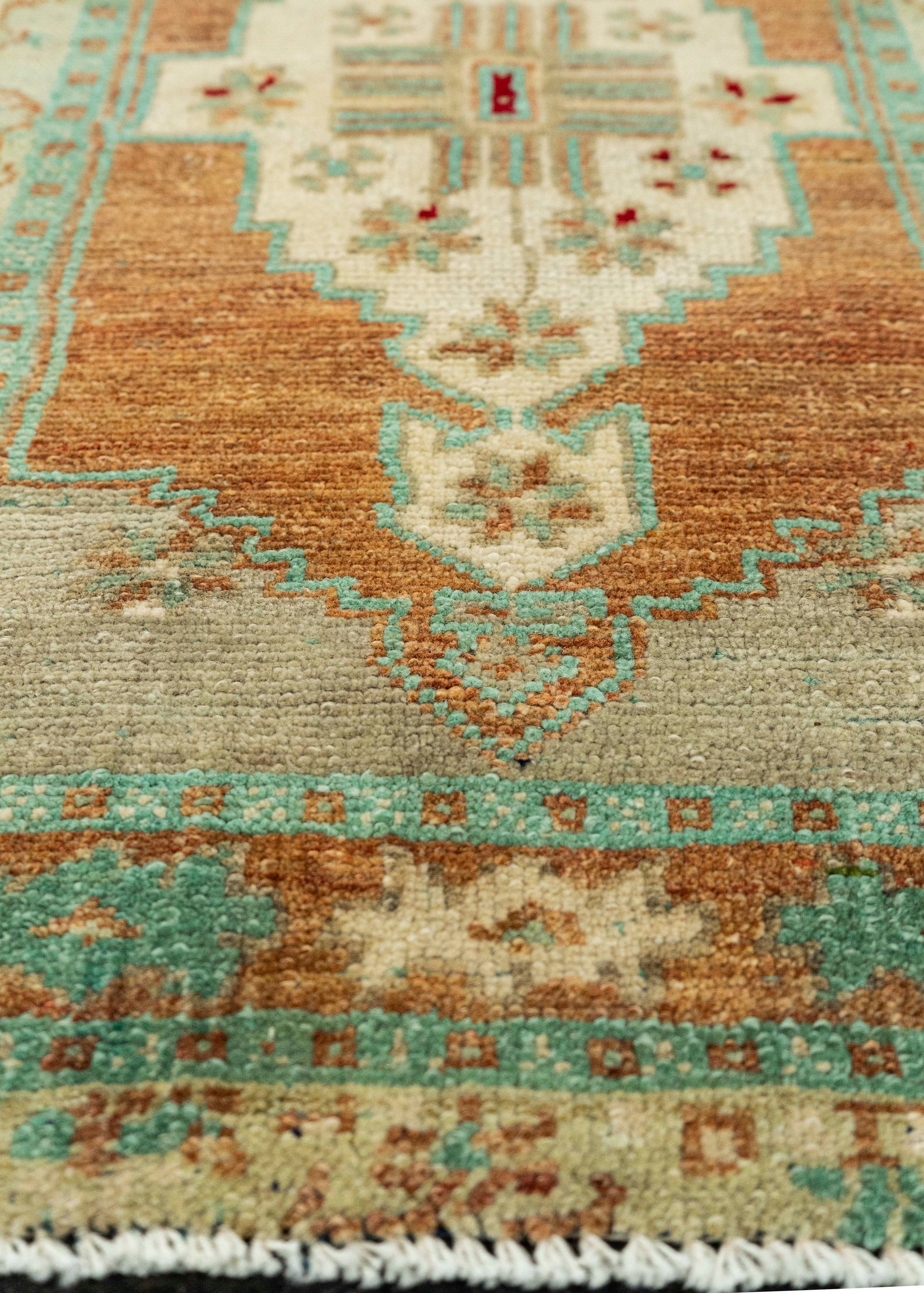 Turkish Yastik Rug  1'6" x  3'2" #23631