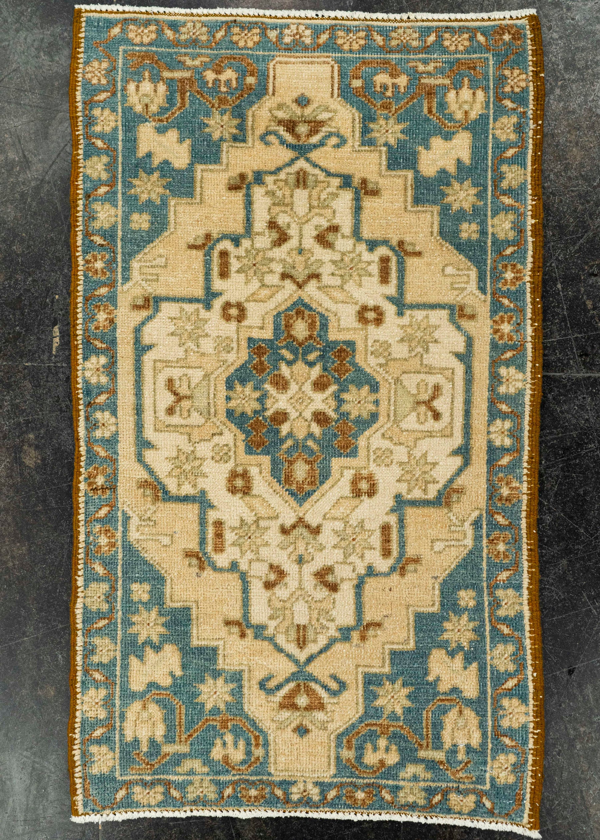 Turkish Yastik Rug  1'9" x  3'0" #23628