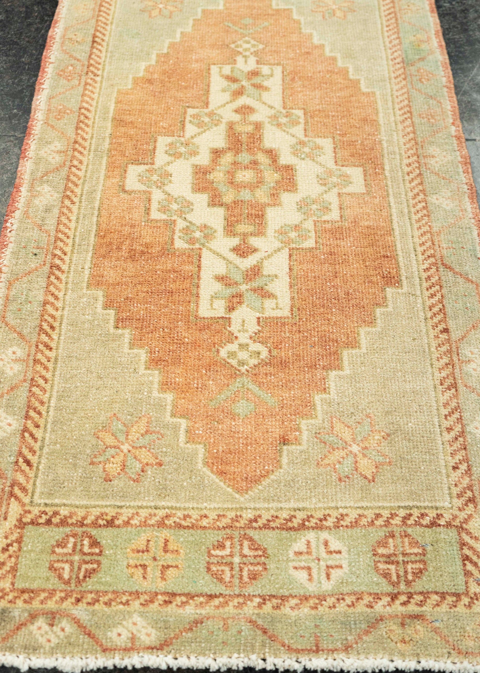 Turkish Yastik Rug  1'8" x  3'2" #23629