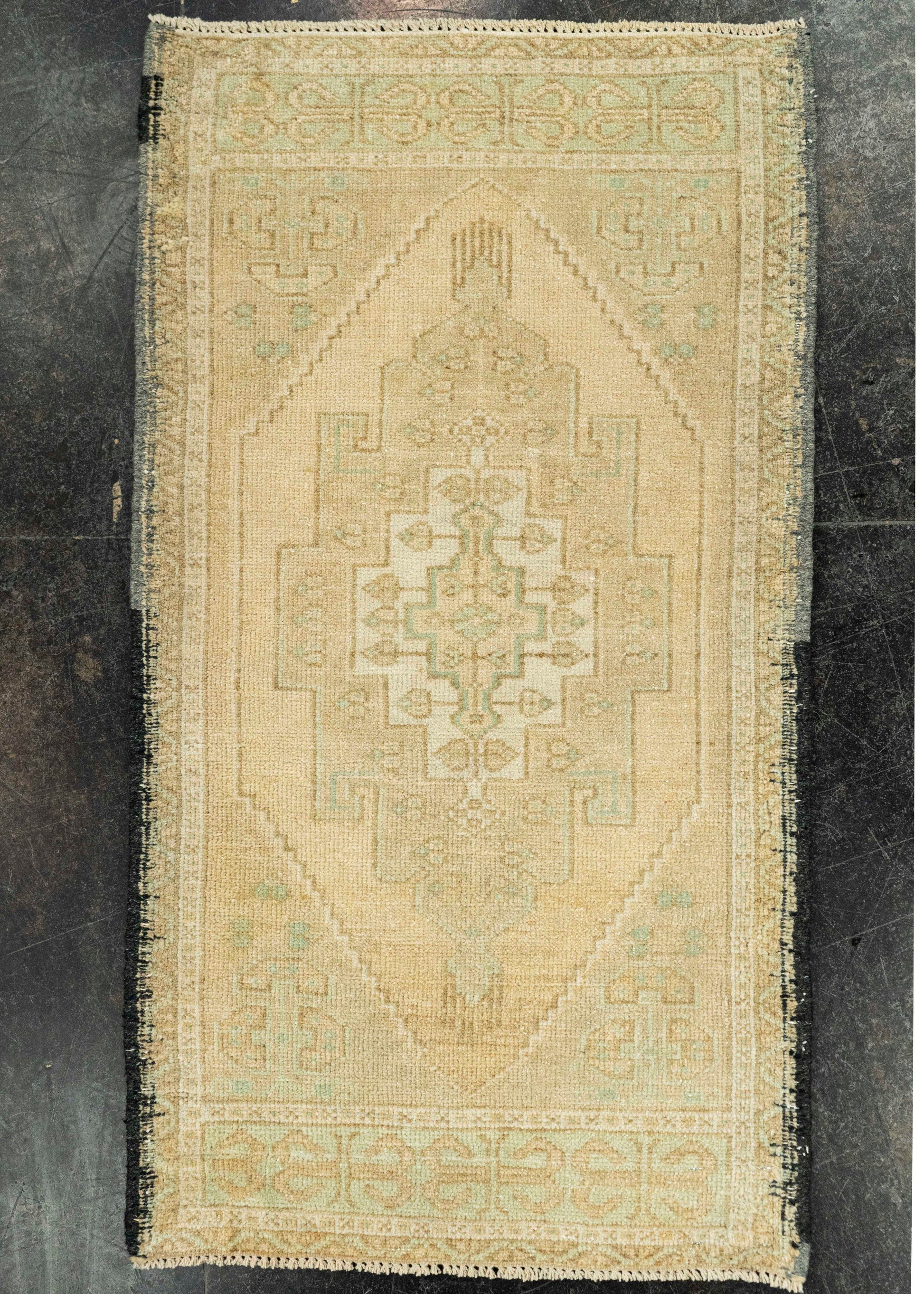 Turkish Yastik Rug  1'10" x  3'4" #23612