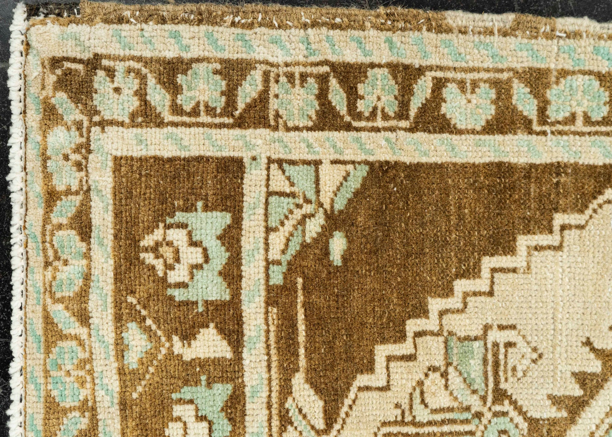Turkish Yastik Rug  1'7" x  3'4" #23617