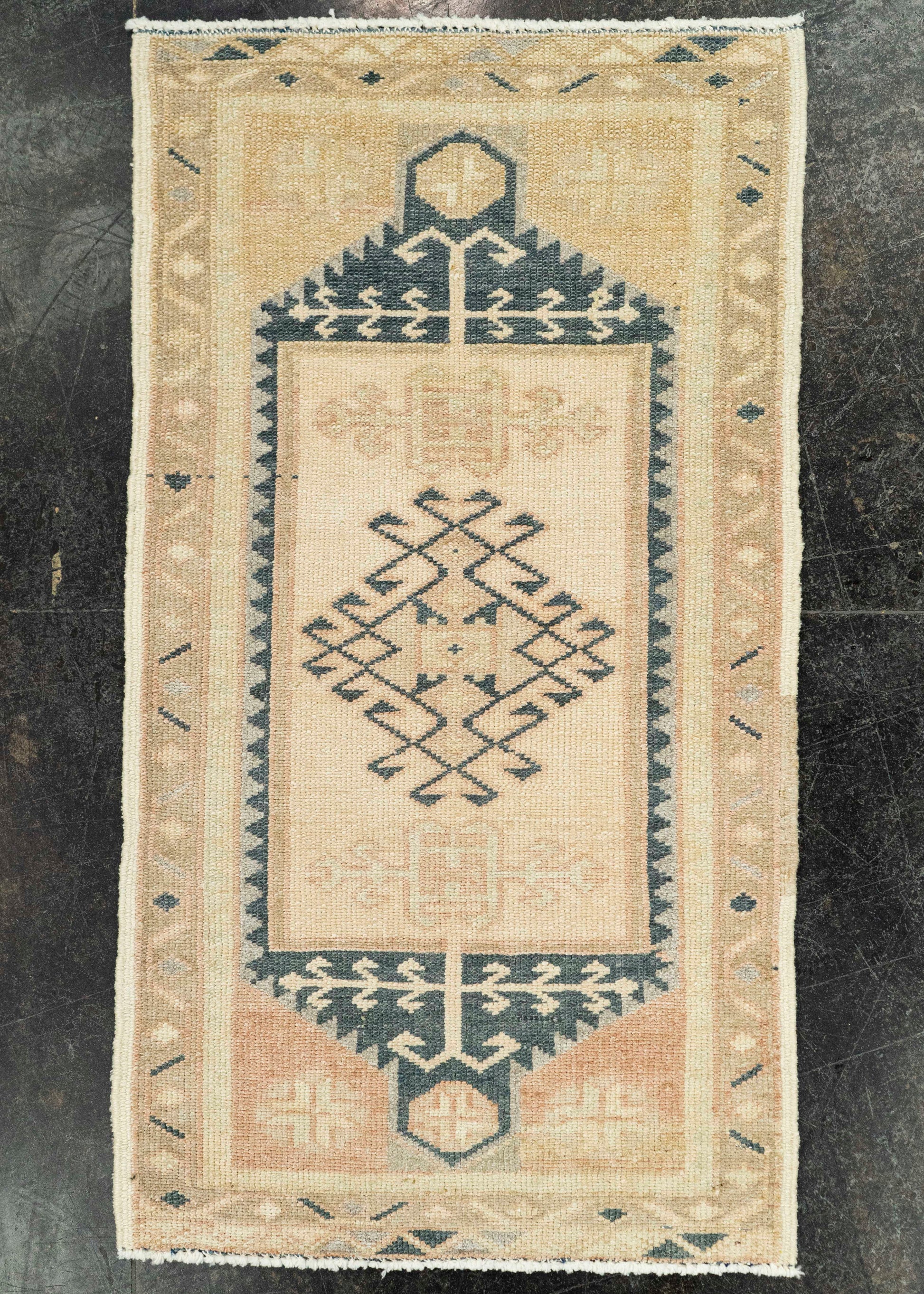 Turkish Yastik Rug  1'8" x  3'1" #23604