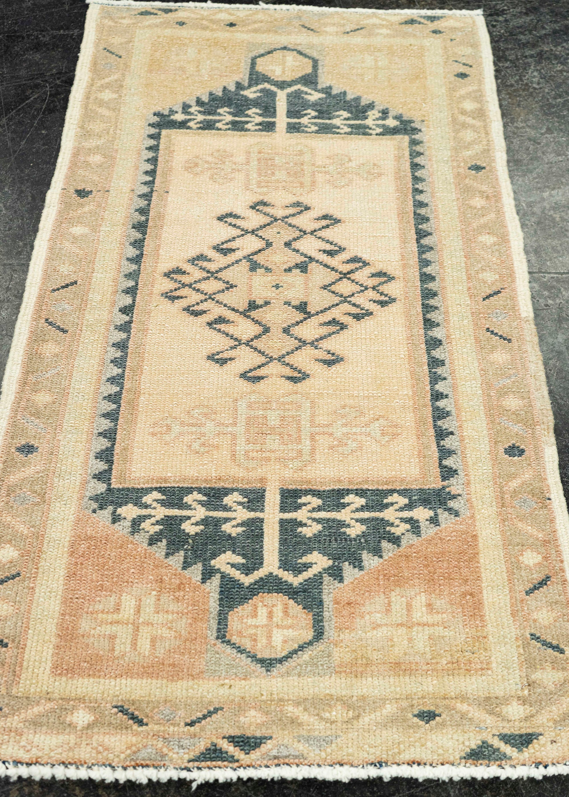 Turkish Yastik Rug  1'8" x  3'1" #23604