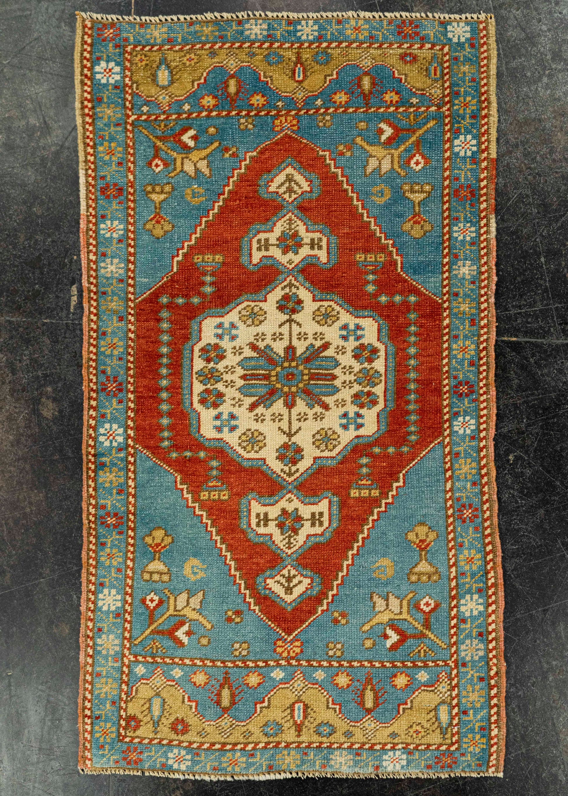 Turkish Yastik Rug  1'8" x  3'1" #23605