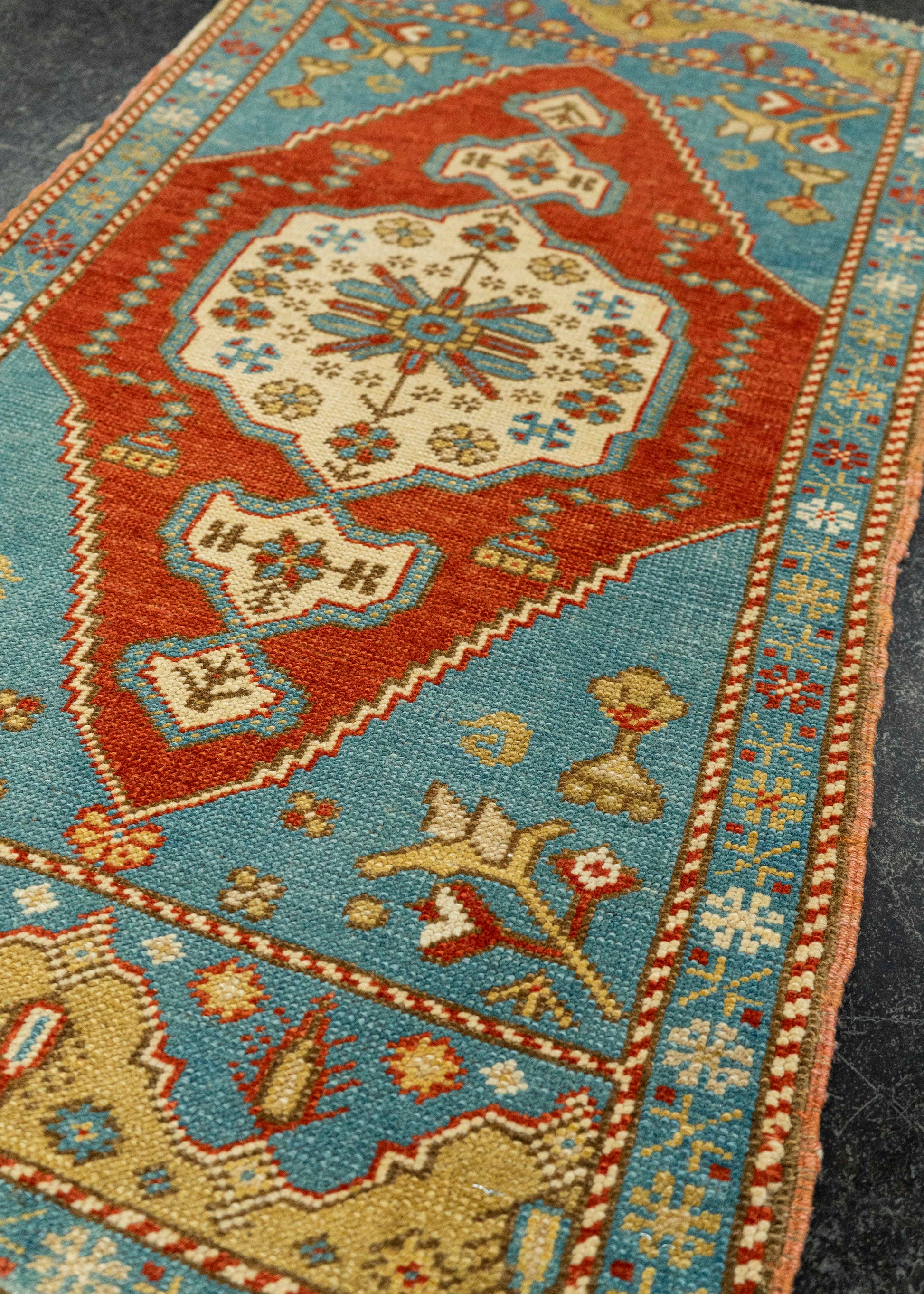 Turkish Yastik Rug  1'8" x  3'1" #23605