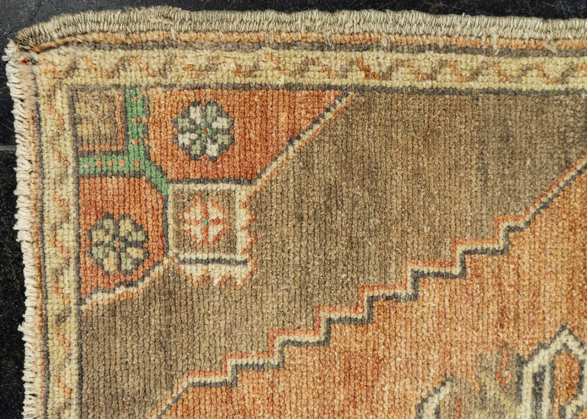 Turkish Yastik Rug  1'8" x  3'4" #22507