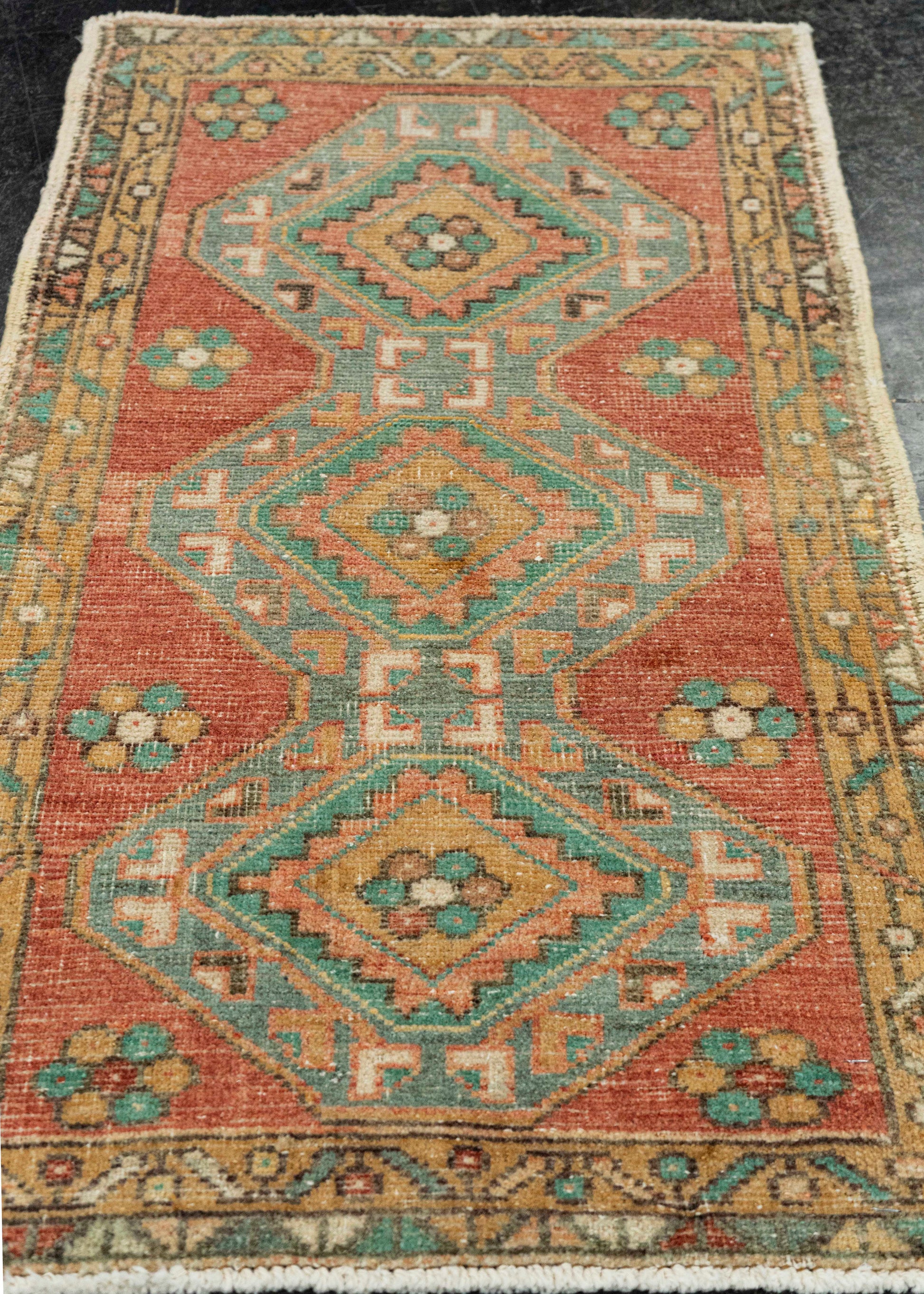 Turkish Yastik Rug  1'9" x  2'10" #22521