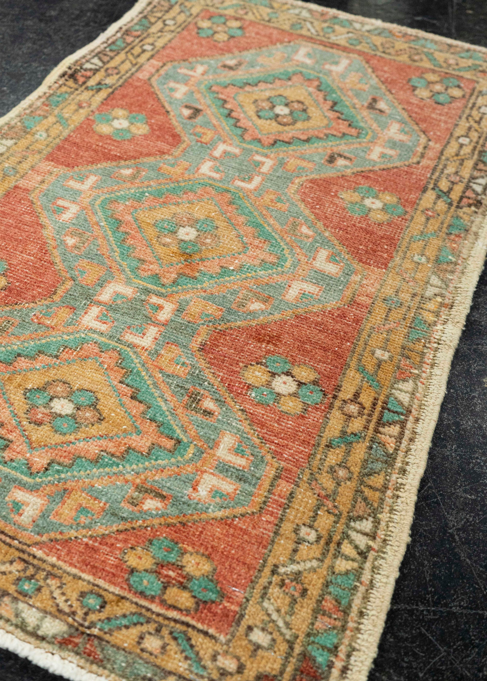 Turkish Yastik Rug  1'9" x  2'10" #22521