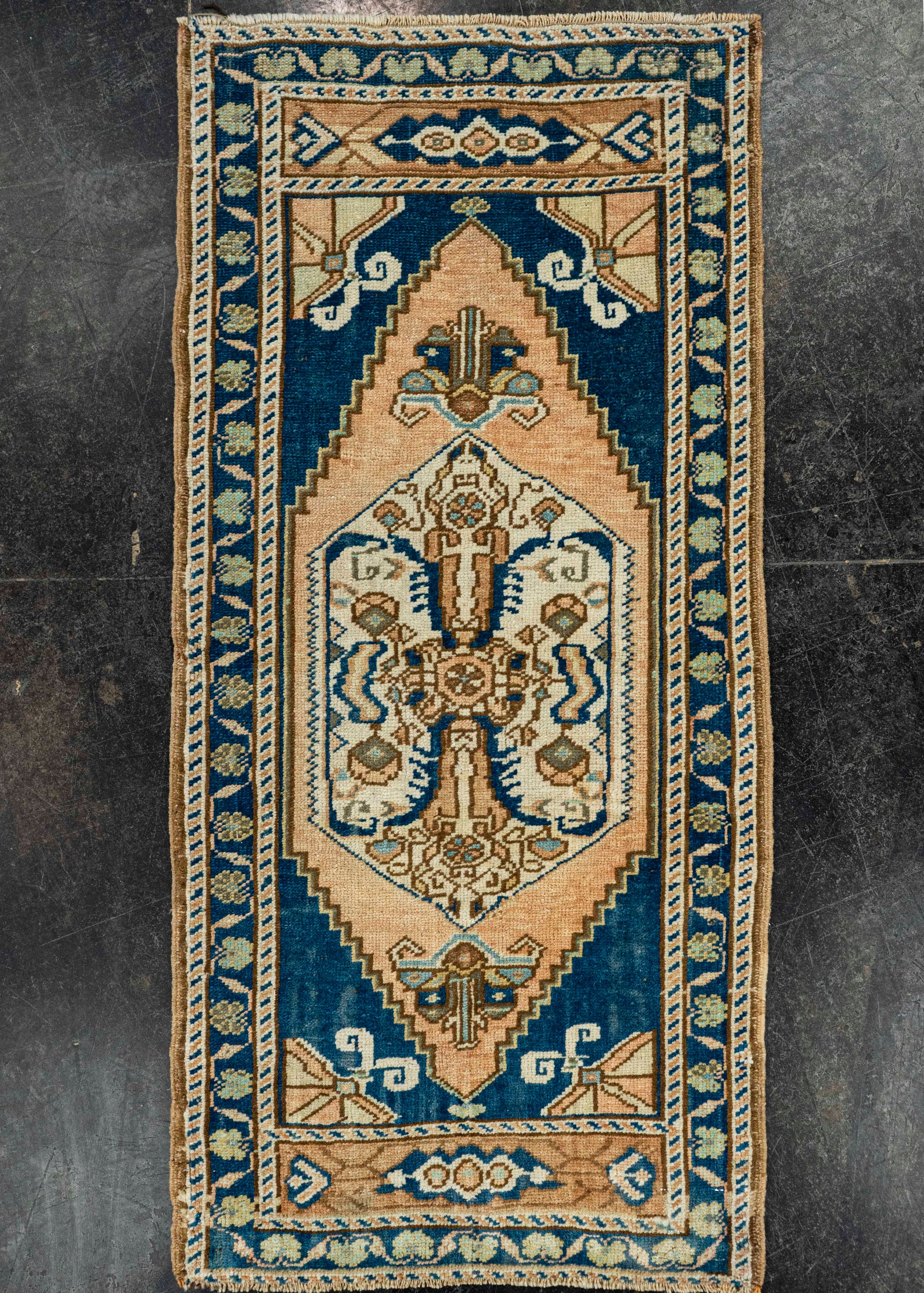 Turkish Yastik Rug  1'10" x  3'10" #22626