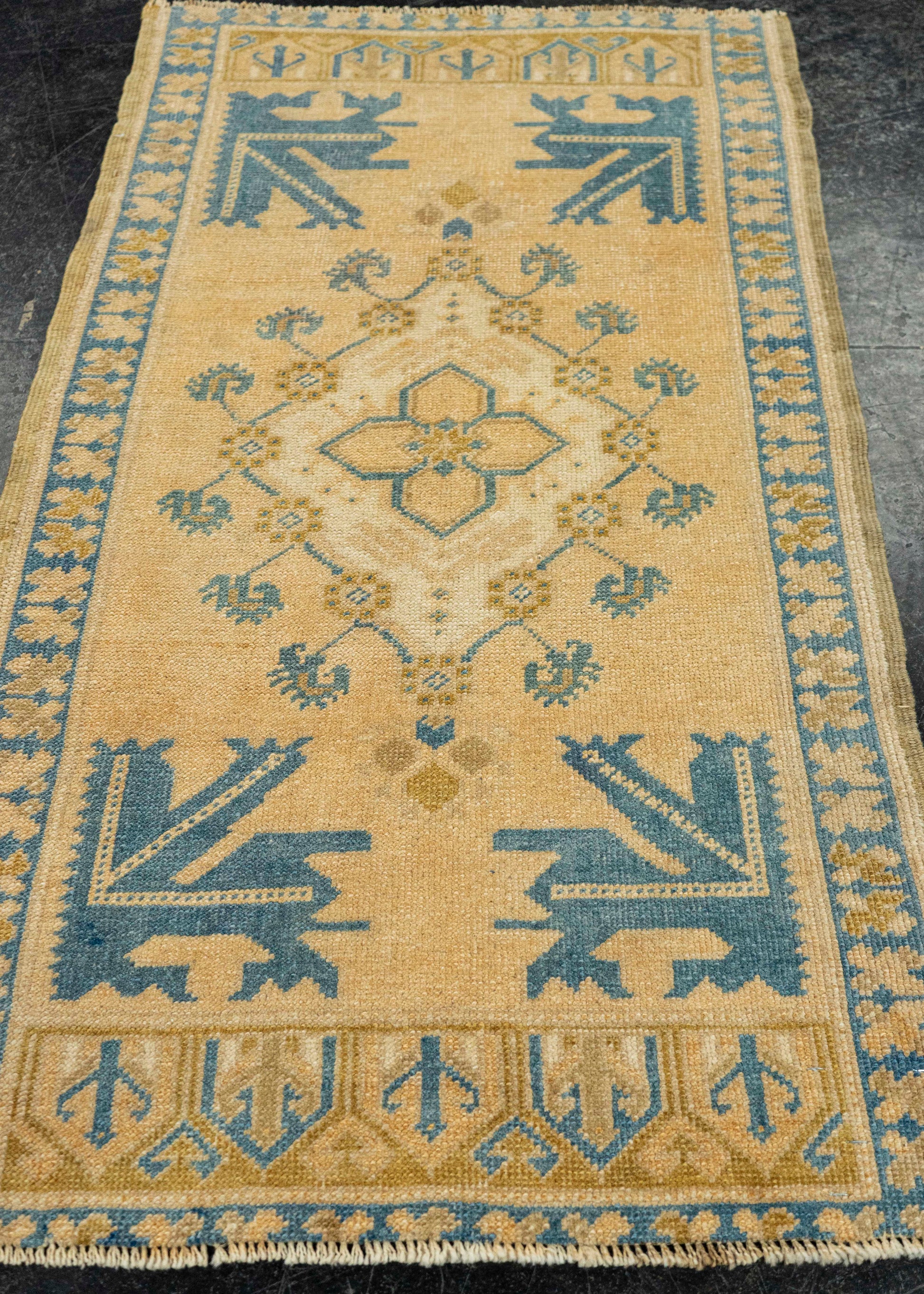 Turkish Yastik Rug  1'11" x  3'6" #22554