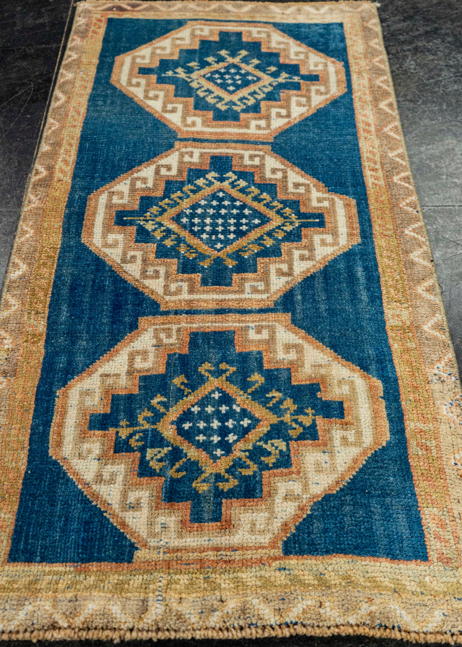Turkish Yastik Rug  1'9" x  3'5" #22653