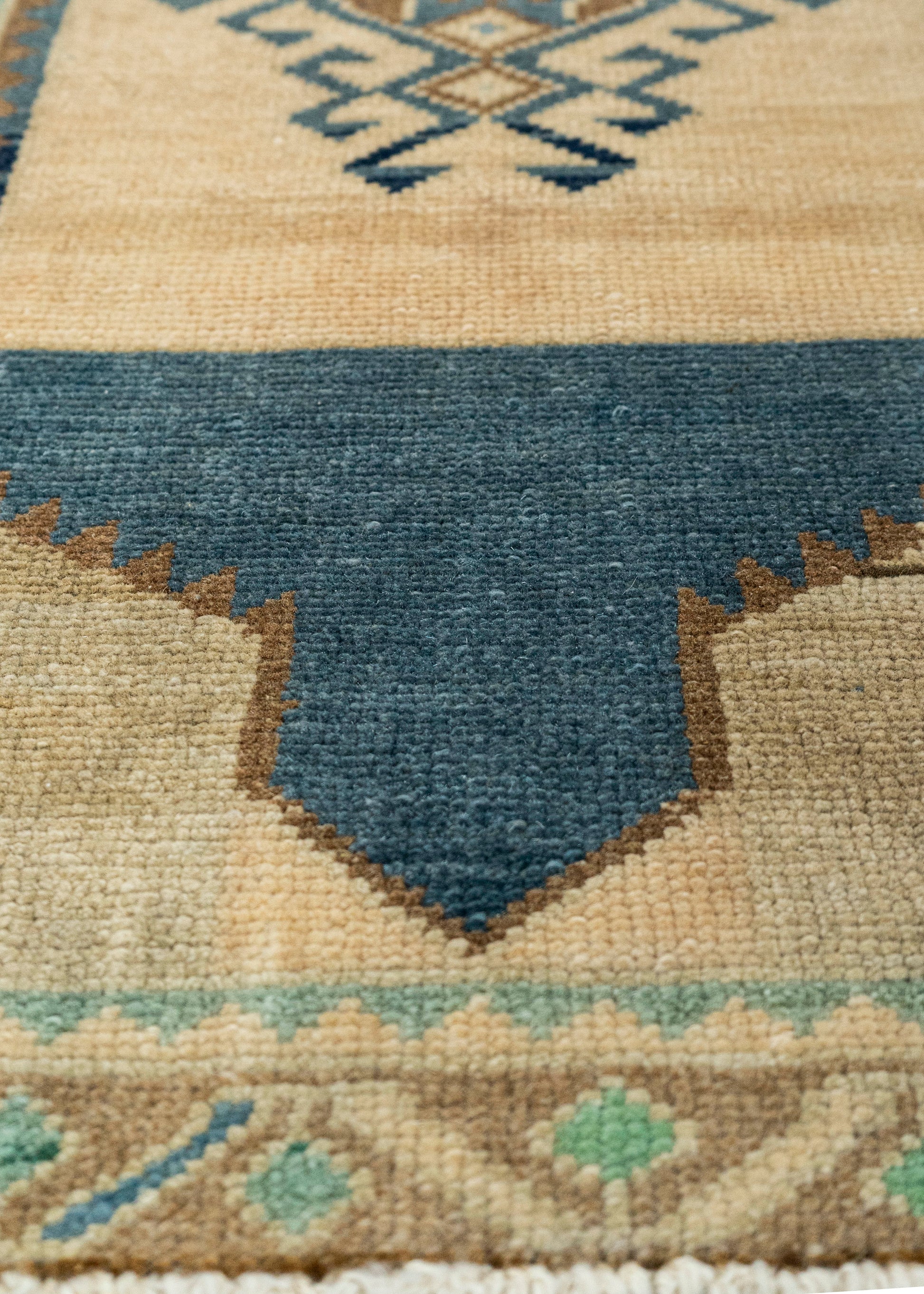 Turkish Yastik Rug  1'7" x  2'10" #22650