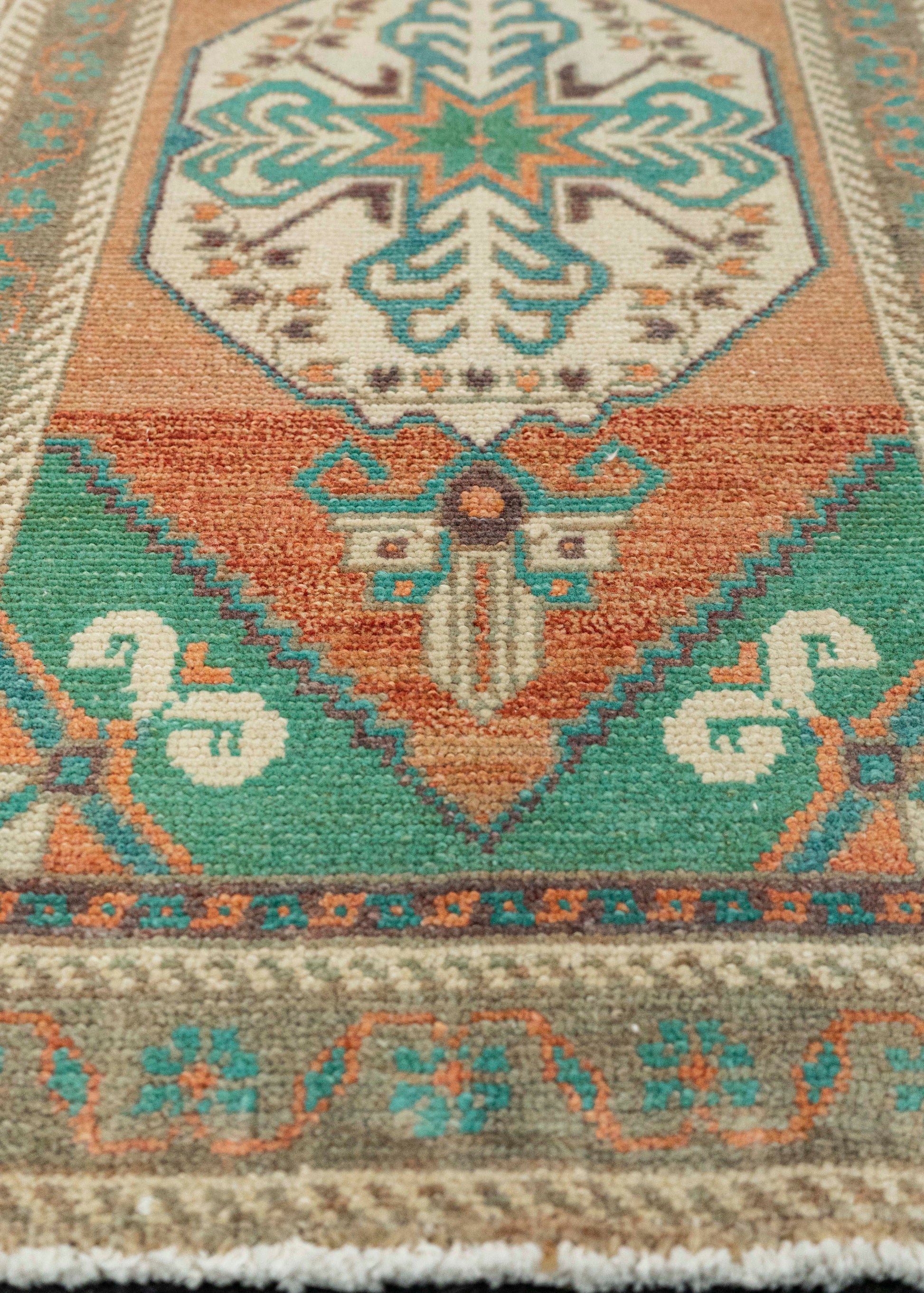 Turkish Yastik Rug  1'9" x  3'5" #22606