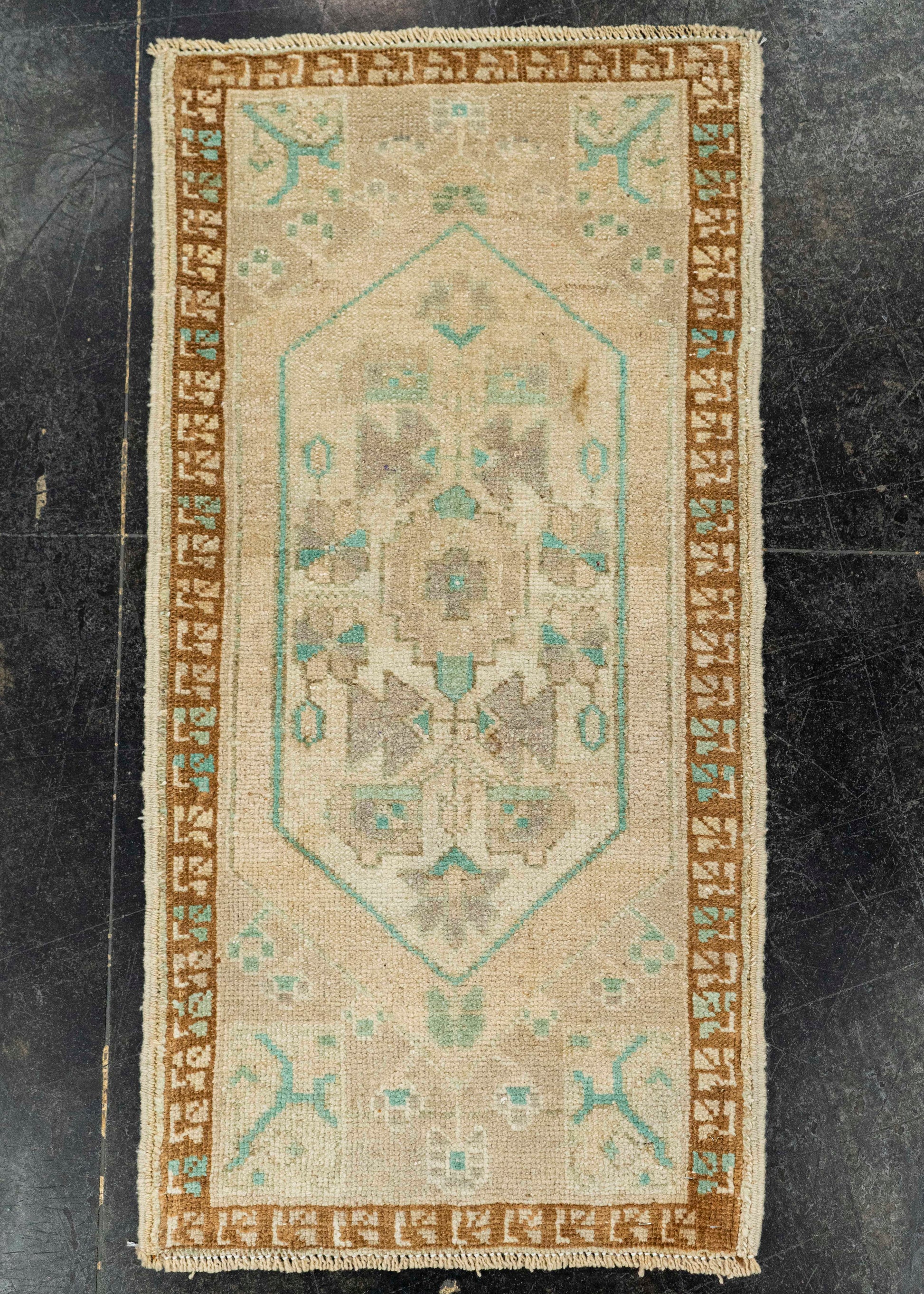 Turkish Yastik Rug  1'7" x  3'0" #22654