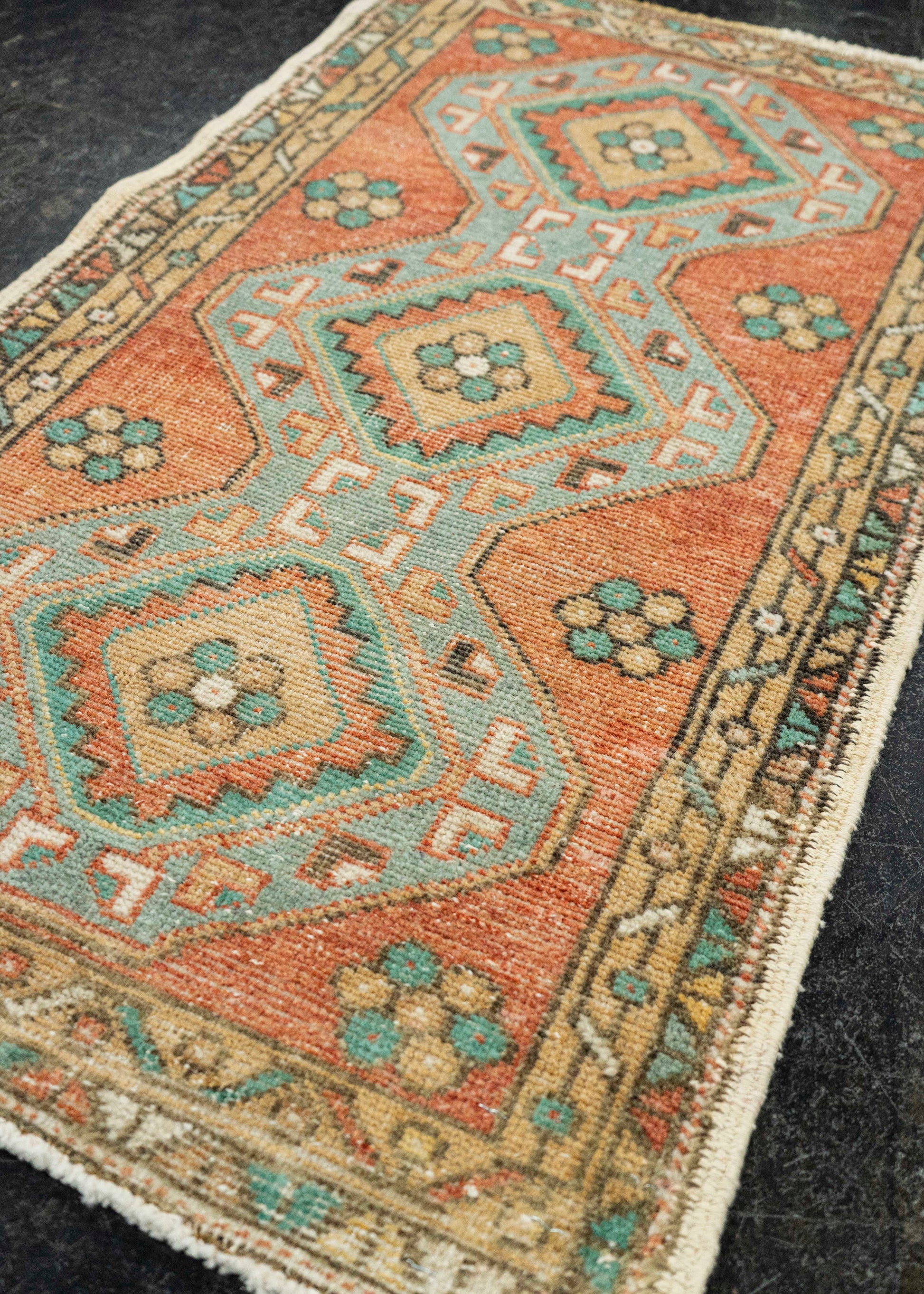 Turkish Yastik Rug  1'10" x  3'3" #22657