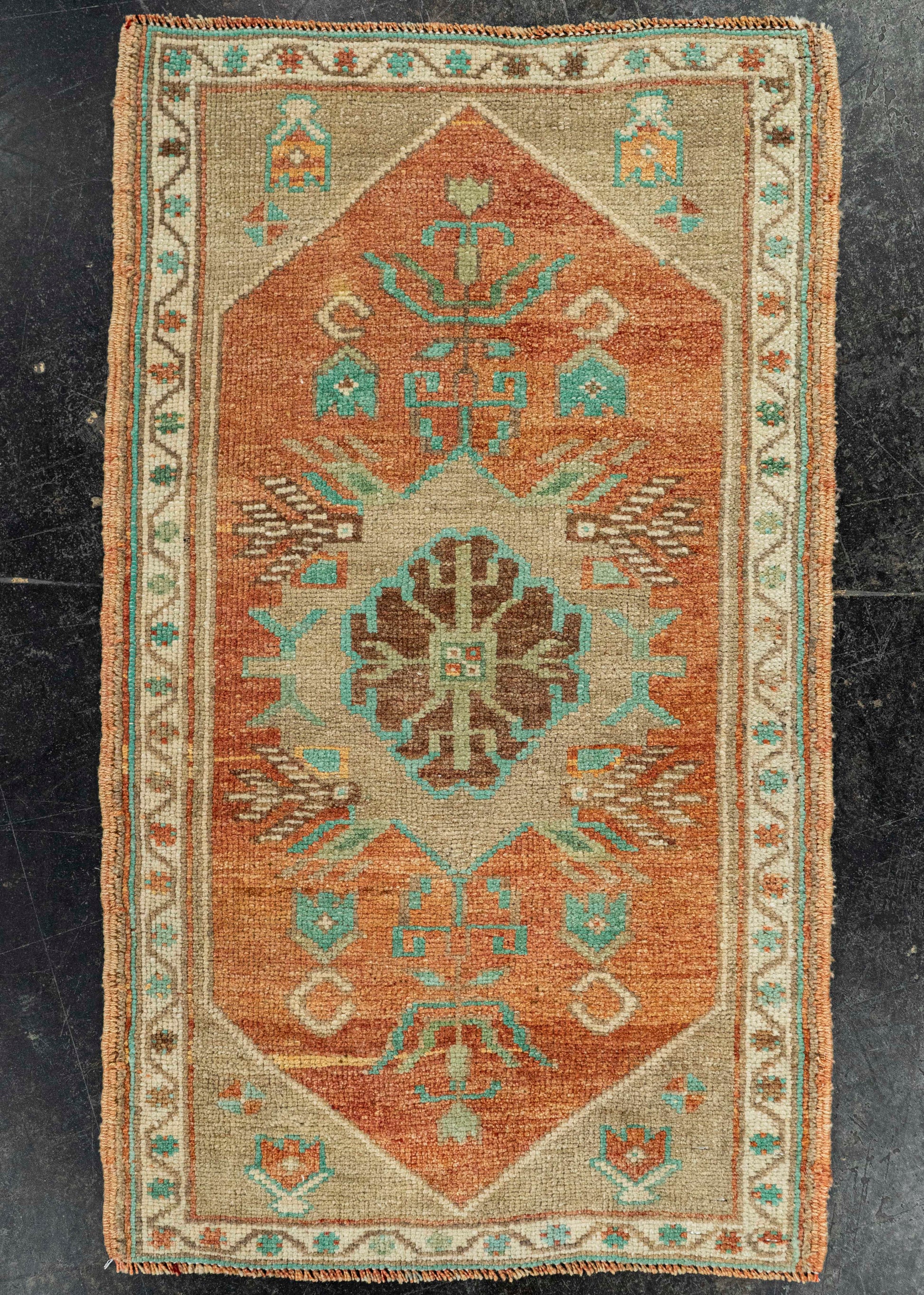 Turkish Yastik Rug  1'9" x  2'11" #22563