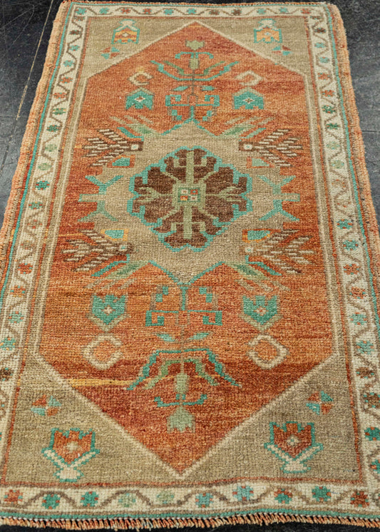 Turkish Yastik Rug  1'9" x  2'11" #22563