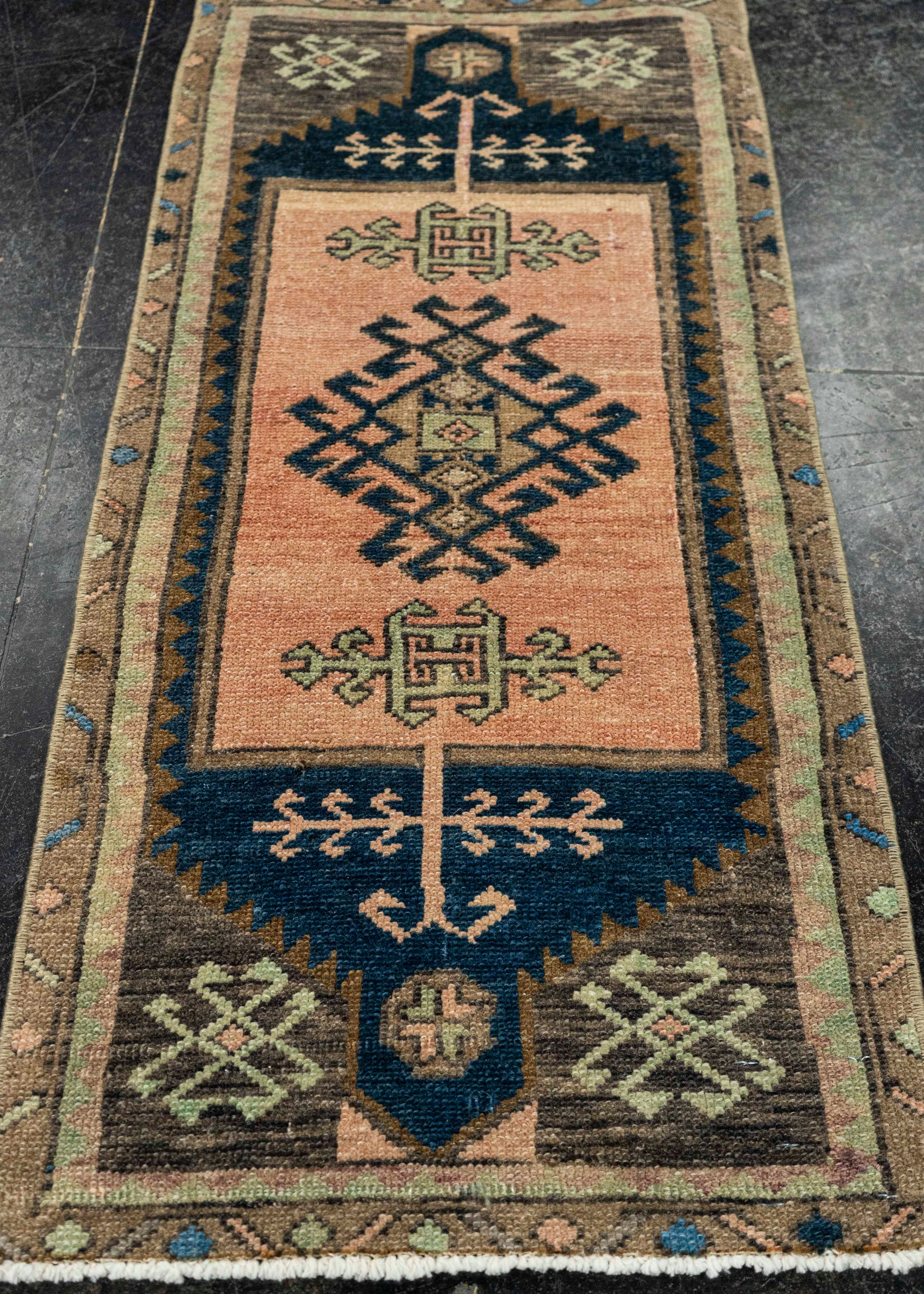 Turkish Yastik Rug  1'5" x  3'1" #22567