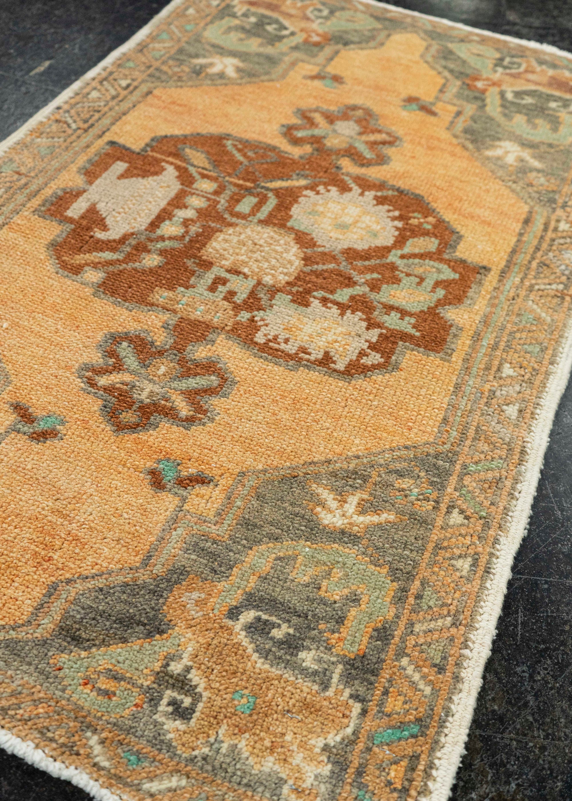 Turkish Yastik Rug  1'10" x  2'11" #22585