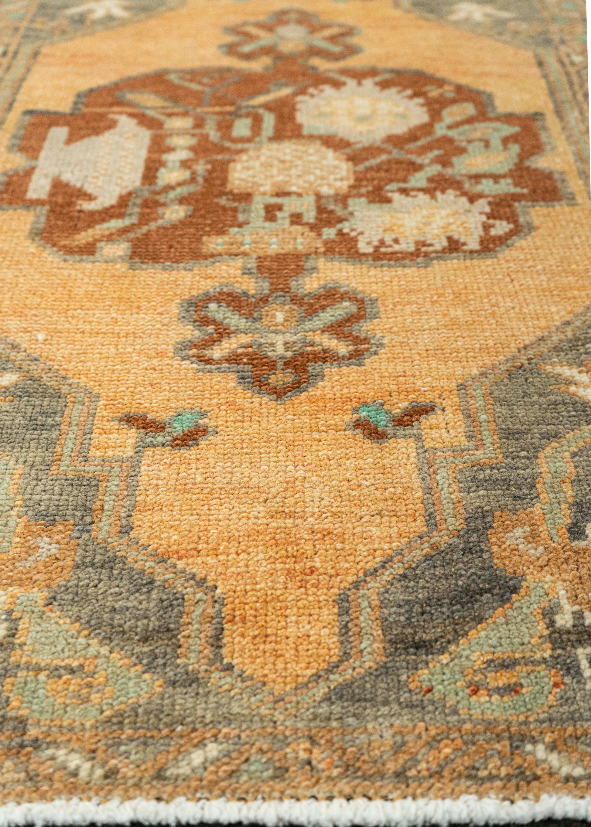 Turkish Yastik Rug  1'10" x  2'11" #22585
