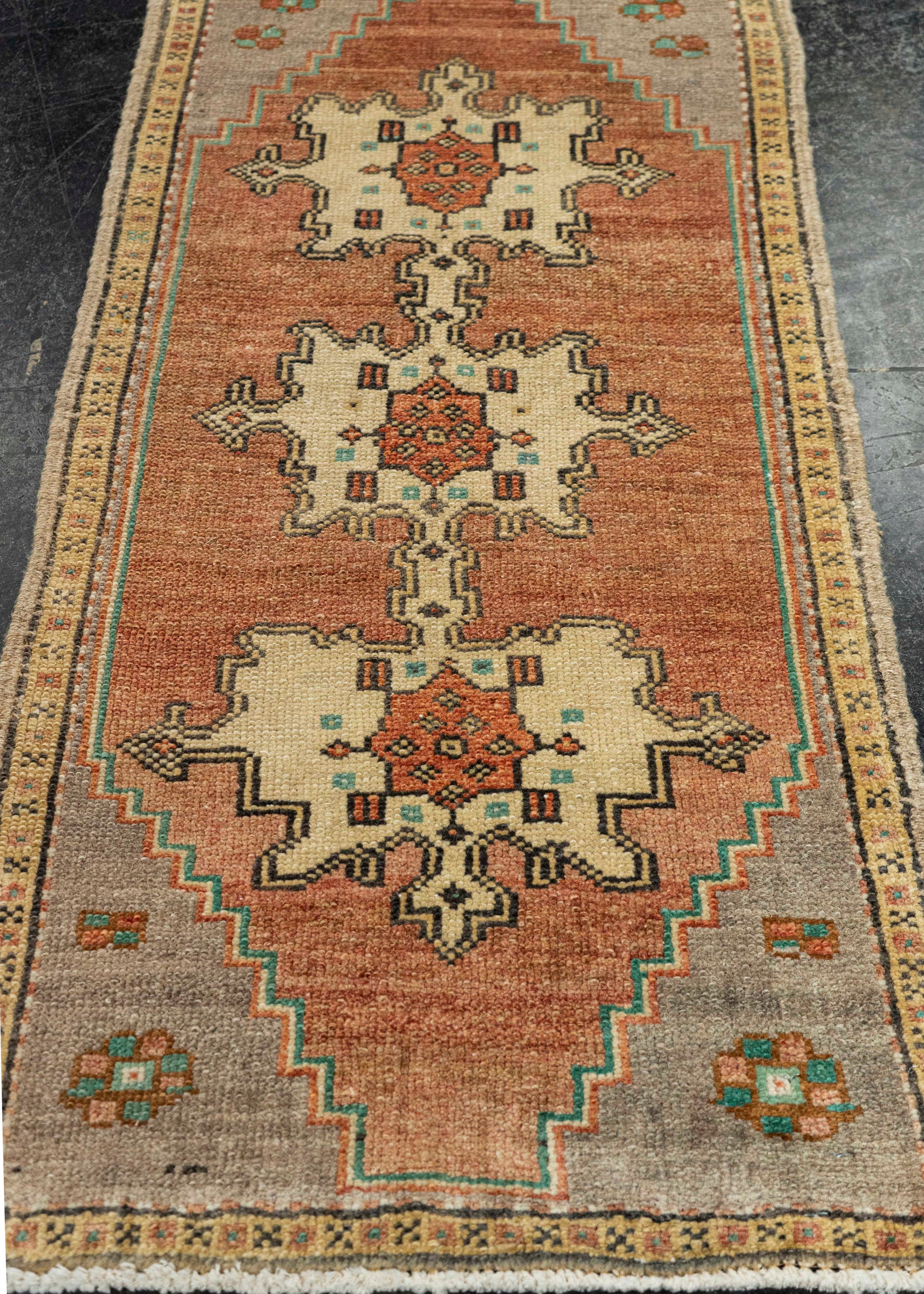 Turkish Yastik Rug  1'8" x  3'3" #22630