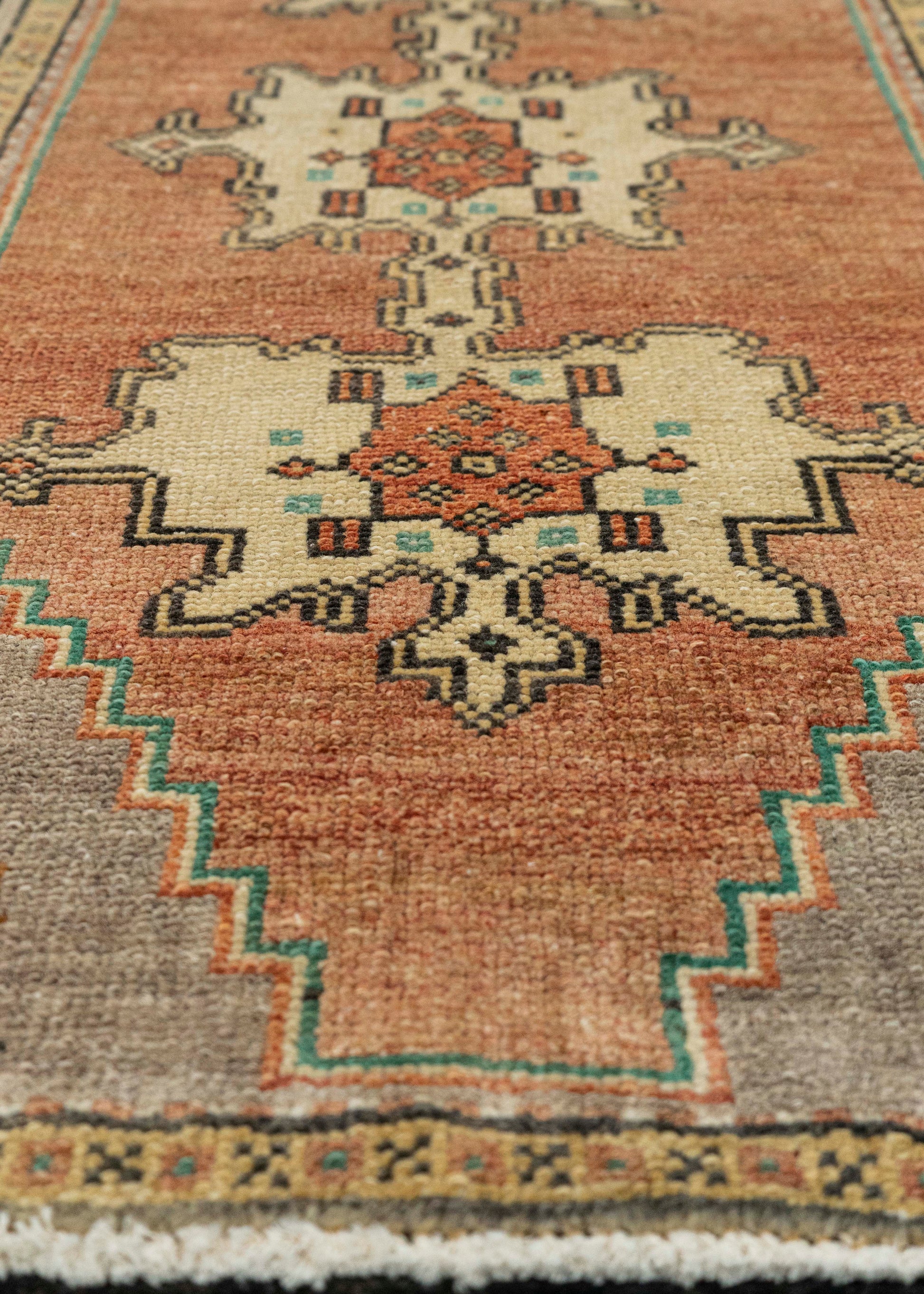 Turkish Yastik Rug  1'8" x  3'3" #22630