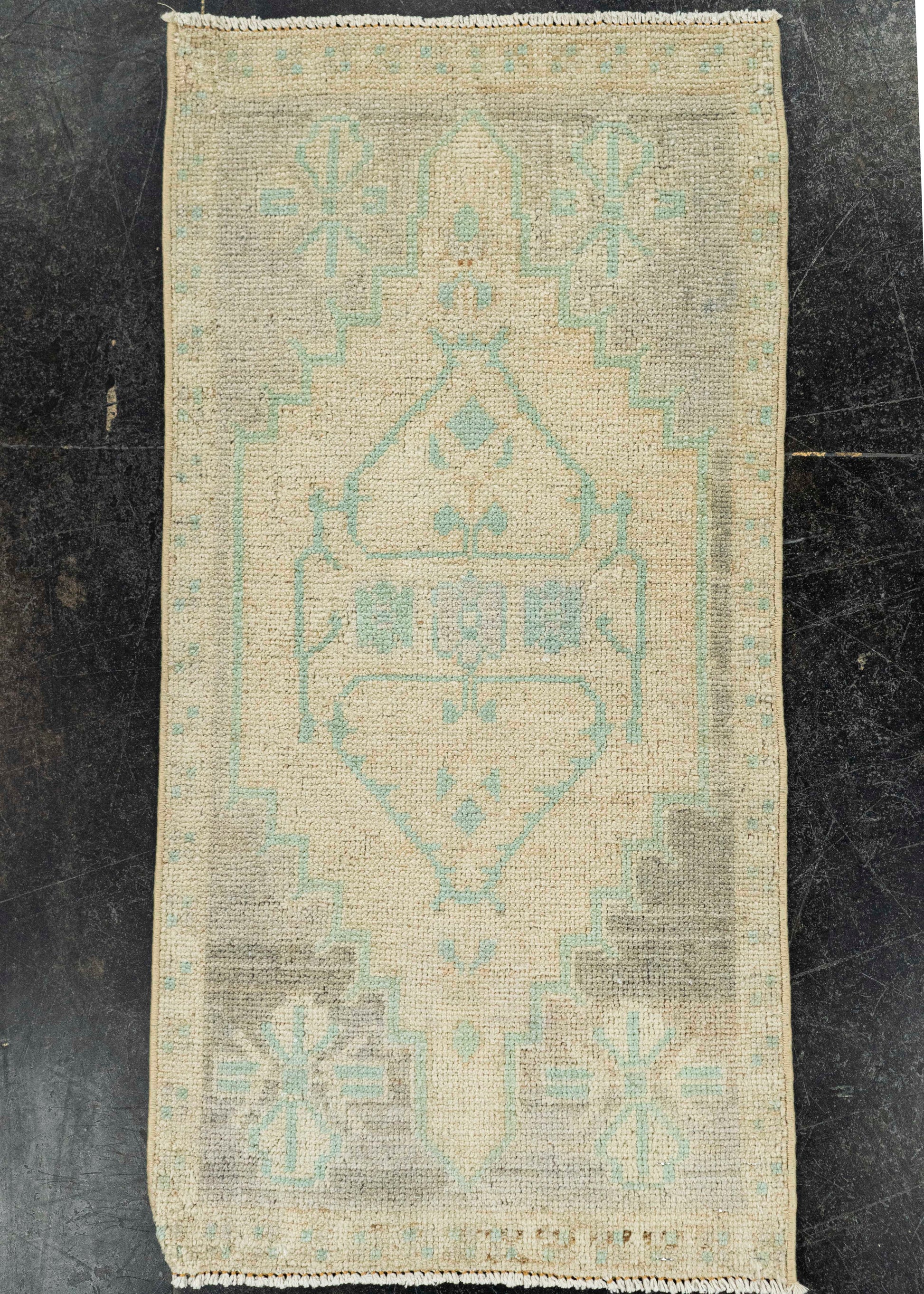 Turkish Yastik Rug  1'6" x  2'11" #22516