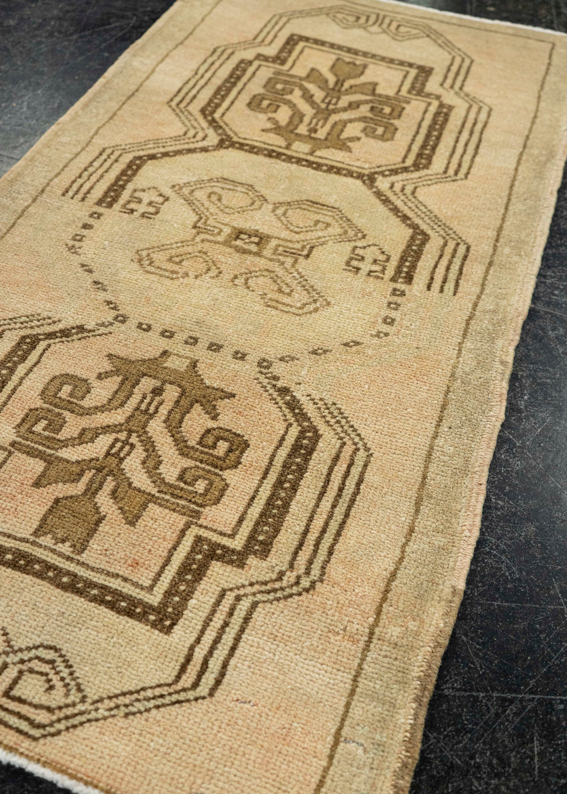 Turkish Yastik Rug  1'7" x  3' #22075